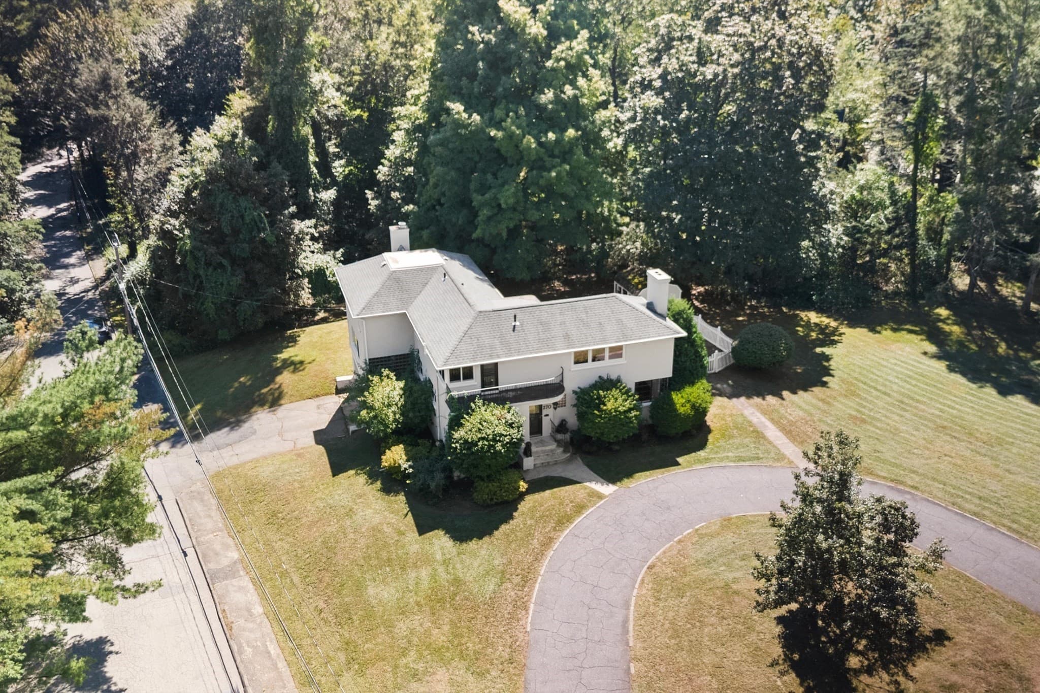 Single Family Residence at 270 Moreland St, Worcester MA 01609, Worcester, photo 6 of 42