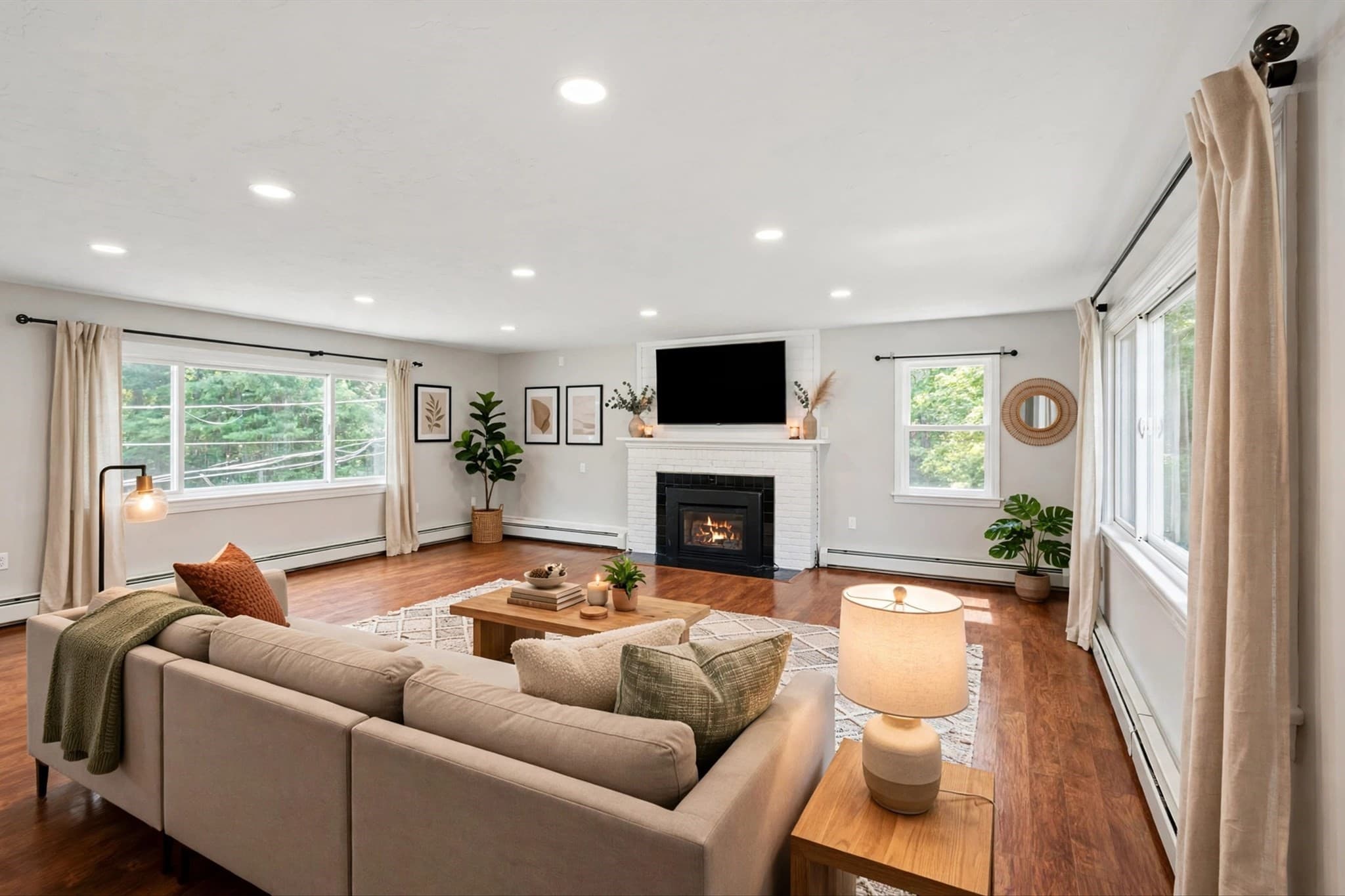Single Family Residence at 270 Moreland St, Worcester MA 01609, Worcester, photo 17 of 42