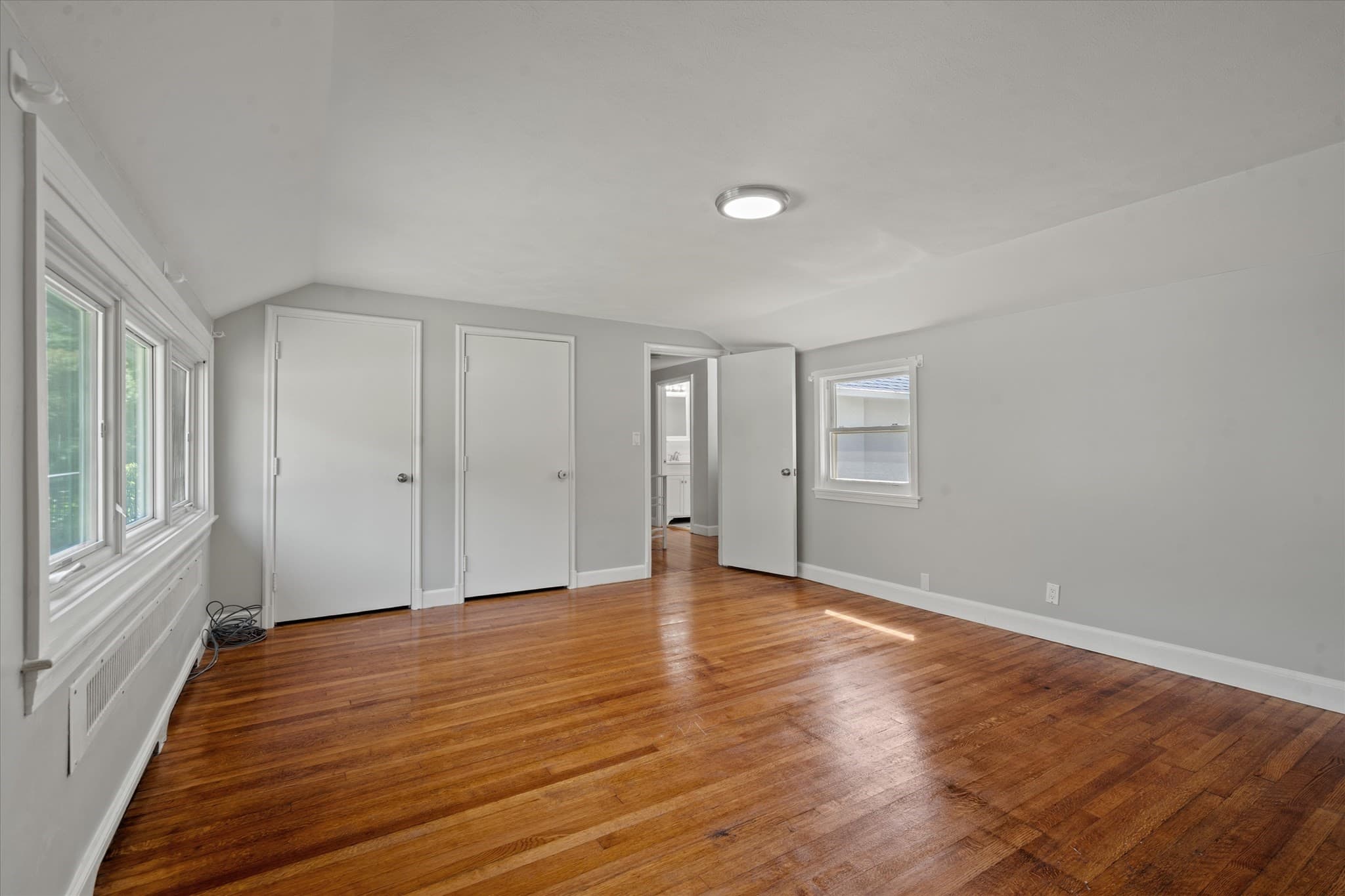 Single Family Residence at 270 Moreland St, Worcester MA 01609, Worcester, photo 30 of 42