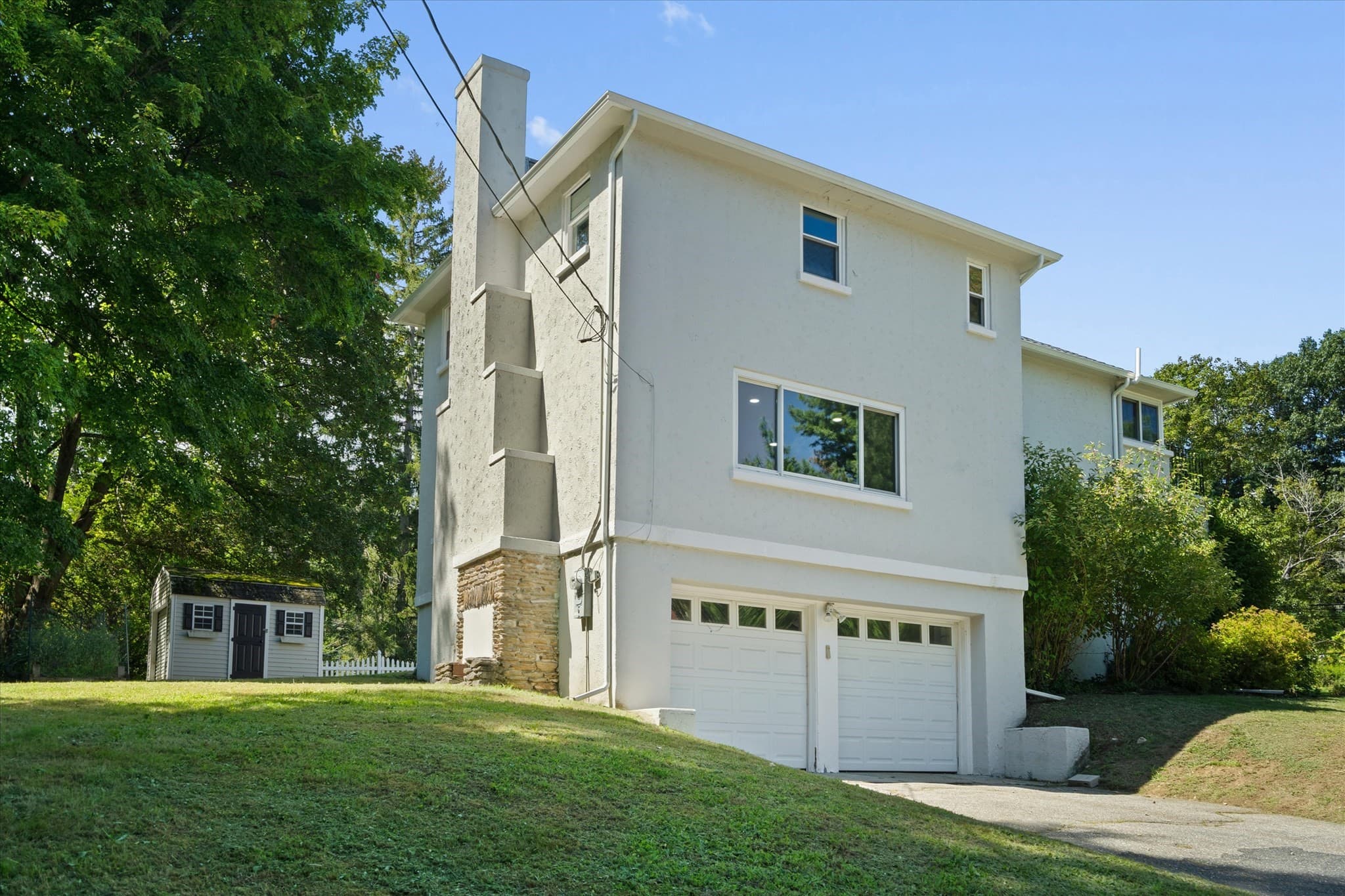Single Family Residence at 270 Moreland St, Worcester MA 01609, Worcester, photo 33 of 42