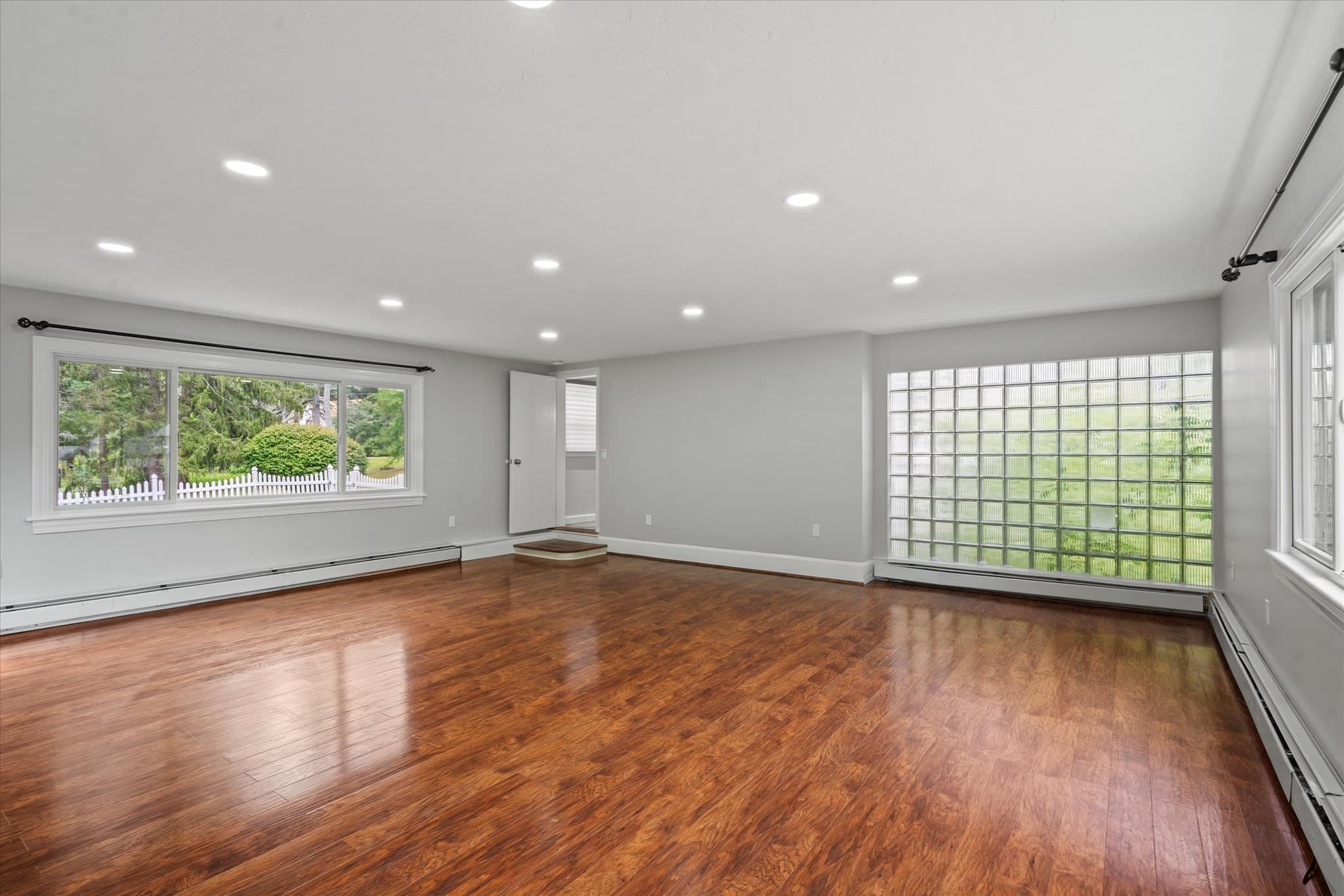 Single Family Residence at 270 Moreland St, Worcester MA 01609, Worcester, photo 21 of 42