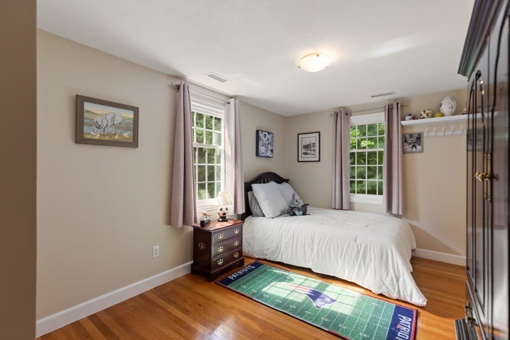 Single Family Residence at 24 Edgemere Rd, Lynnfield MA 01940, Lynnfield, photo 28 of 42