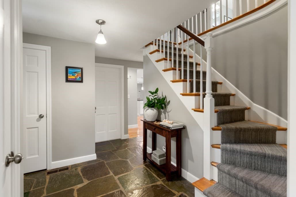Single Family Residence at 24 Edgemere Rd, Lynnfield MA 01940, Lynnfield, photo 9 of 42