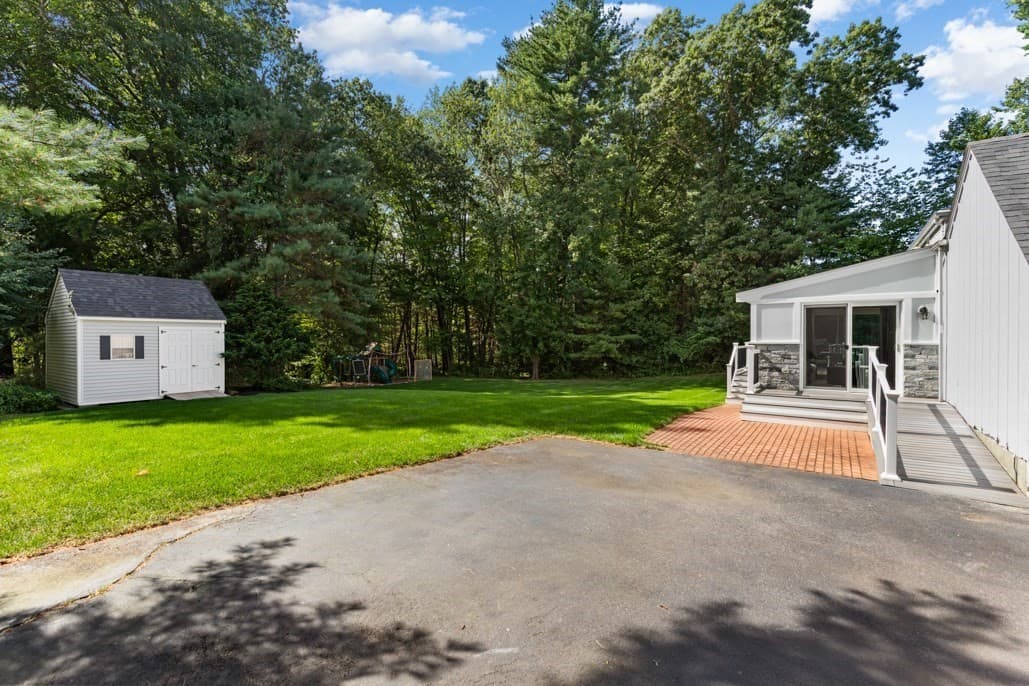 Single Family Residence at 24 Edgemere Rd, Lynnfield MA 01940, Lynnfield, photo 35 of 42