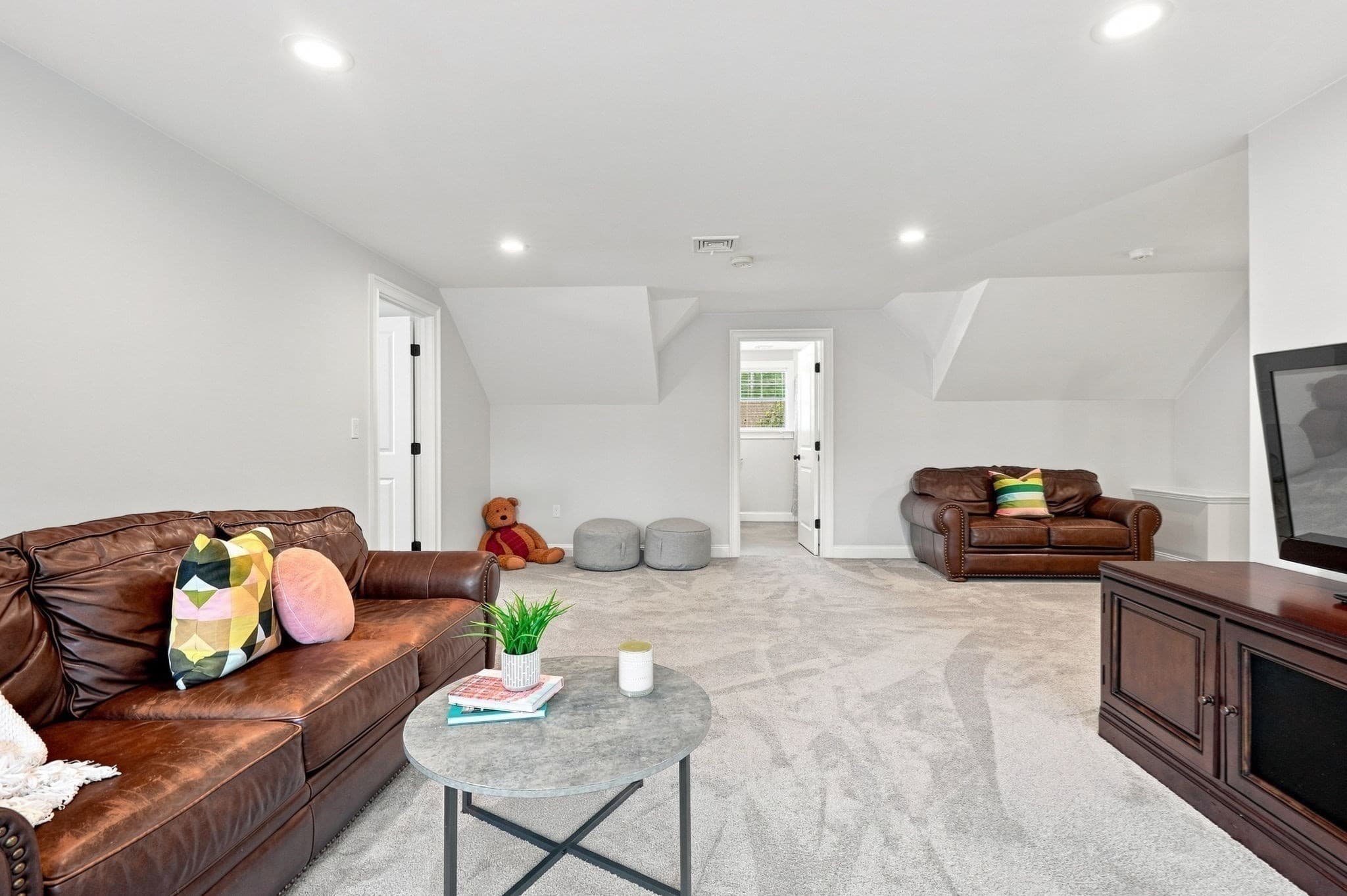 Single Family Residence at 55 Rockwood Ln, Needham MA 02492, Needham, photo 29 of 42