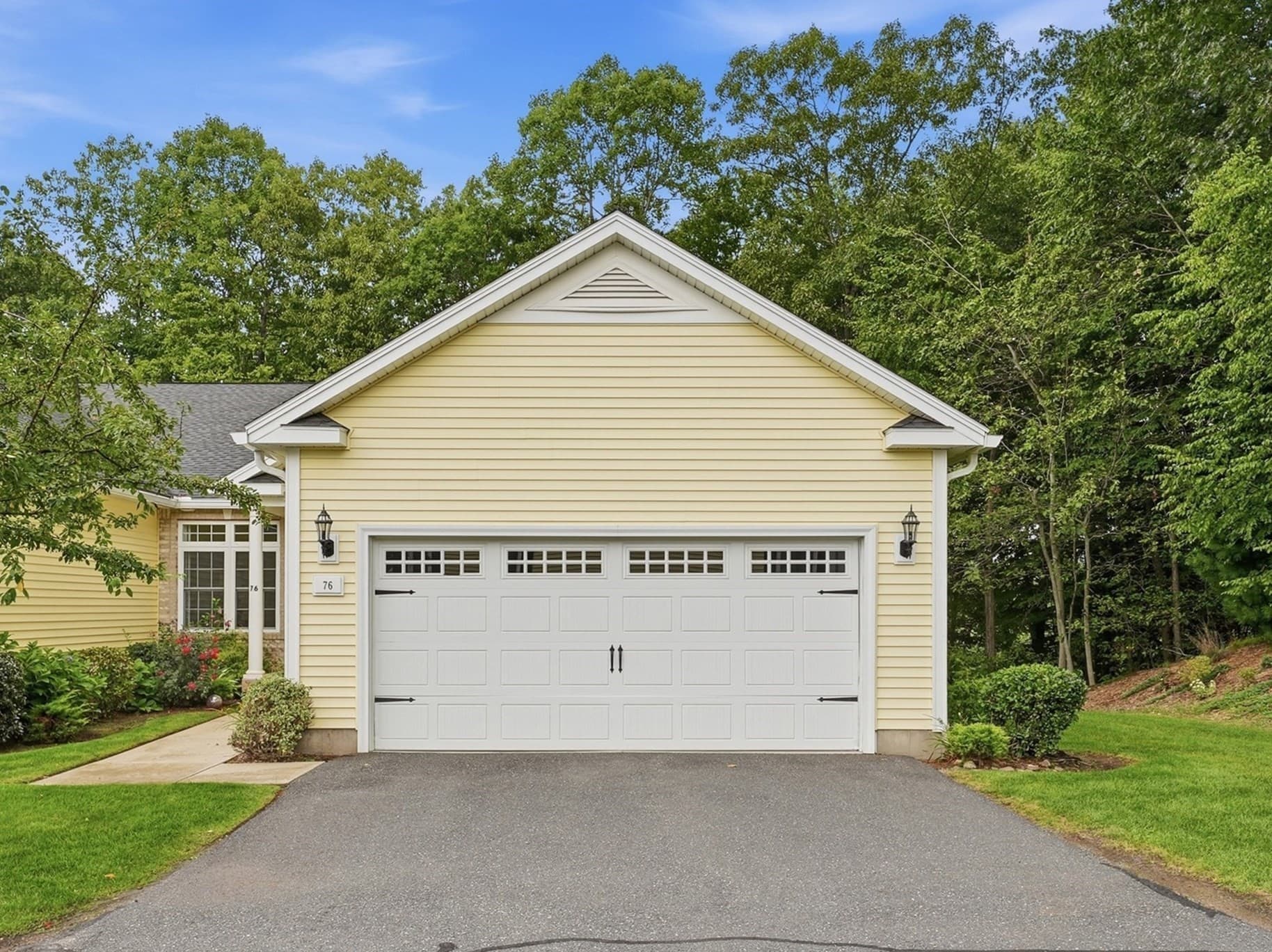 Condominium at 76 Beech Hill Rd # 76, West Springfield MA 01089, West Springfield, photo 2 of 41
