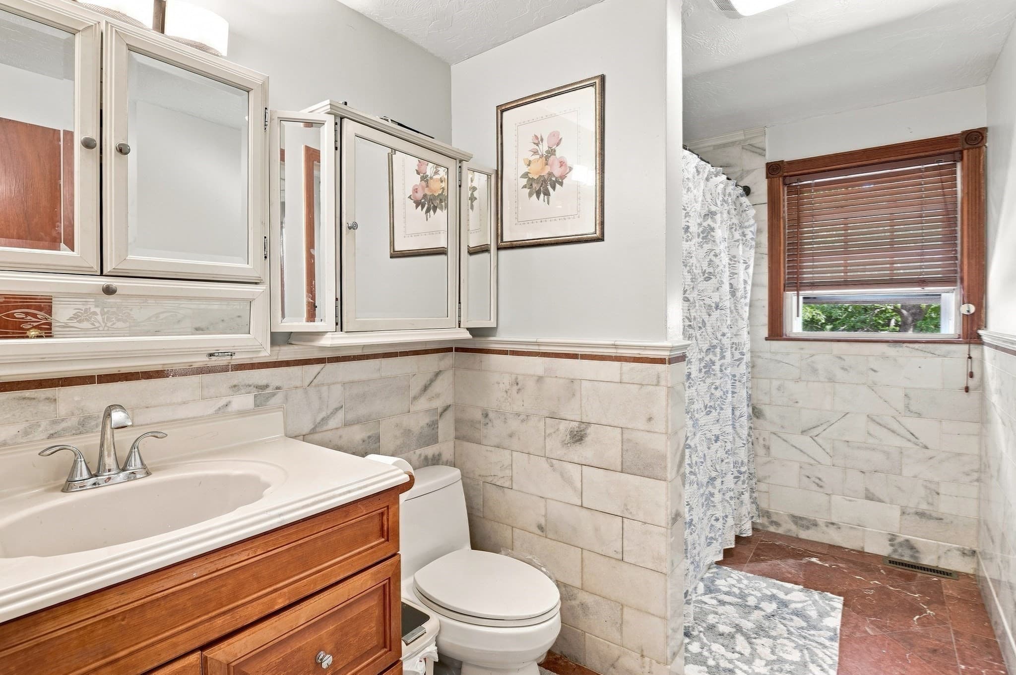 Single Family Residence at 30 Parsons Hill Dr, Worcester MA 01603, Worcester, photo 12 of 34