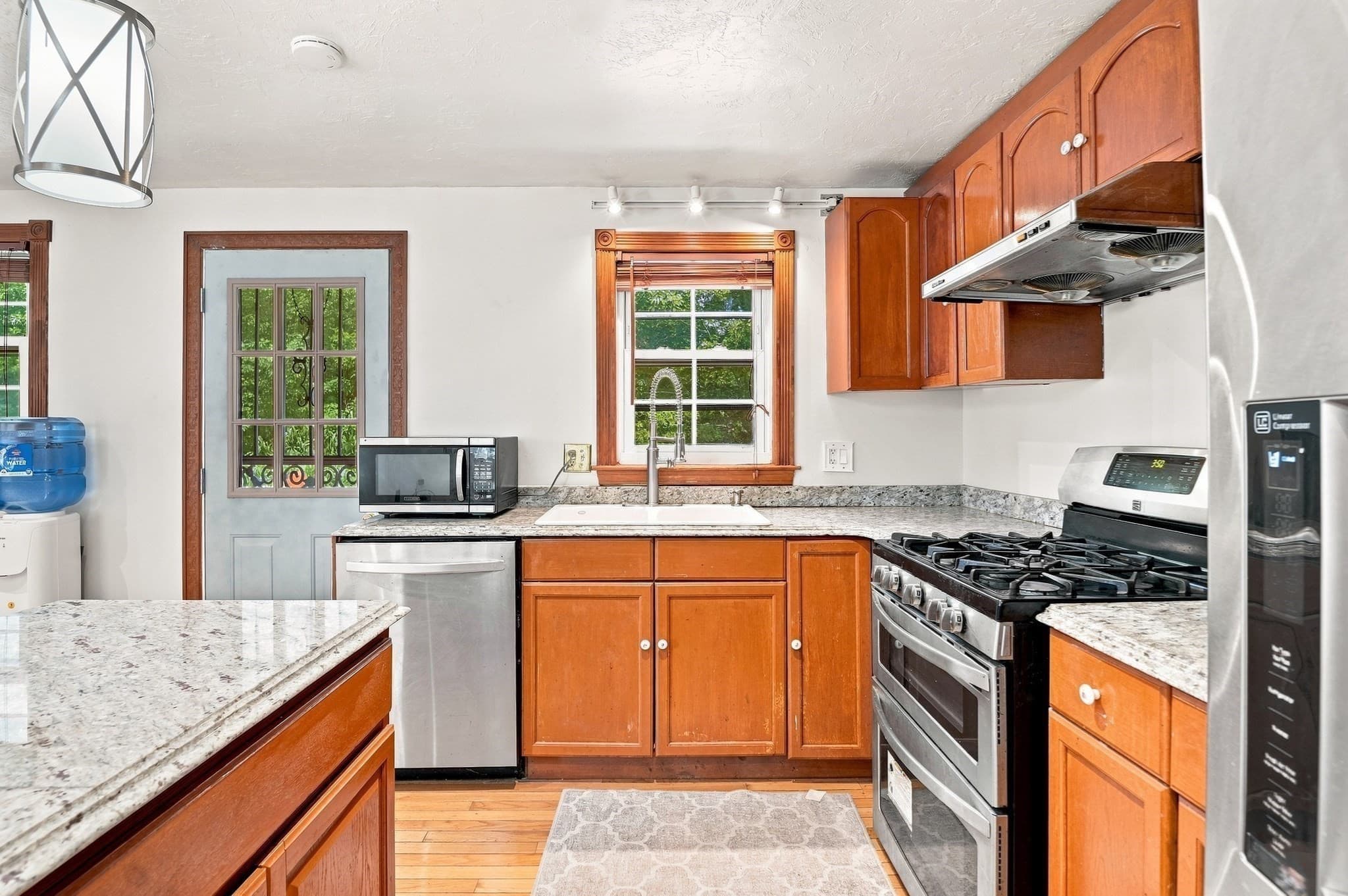 Single Family Residence at 30 Parsons Hill Dr, Worcester MA 01603, Worcester, photo 7 of 34
