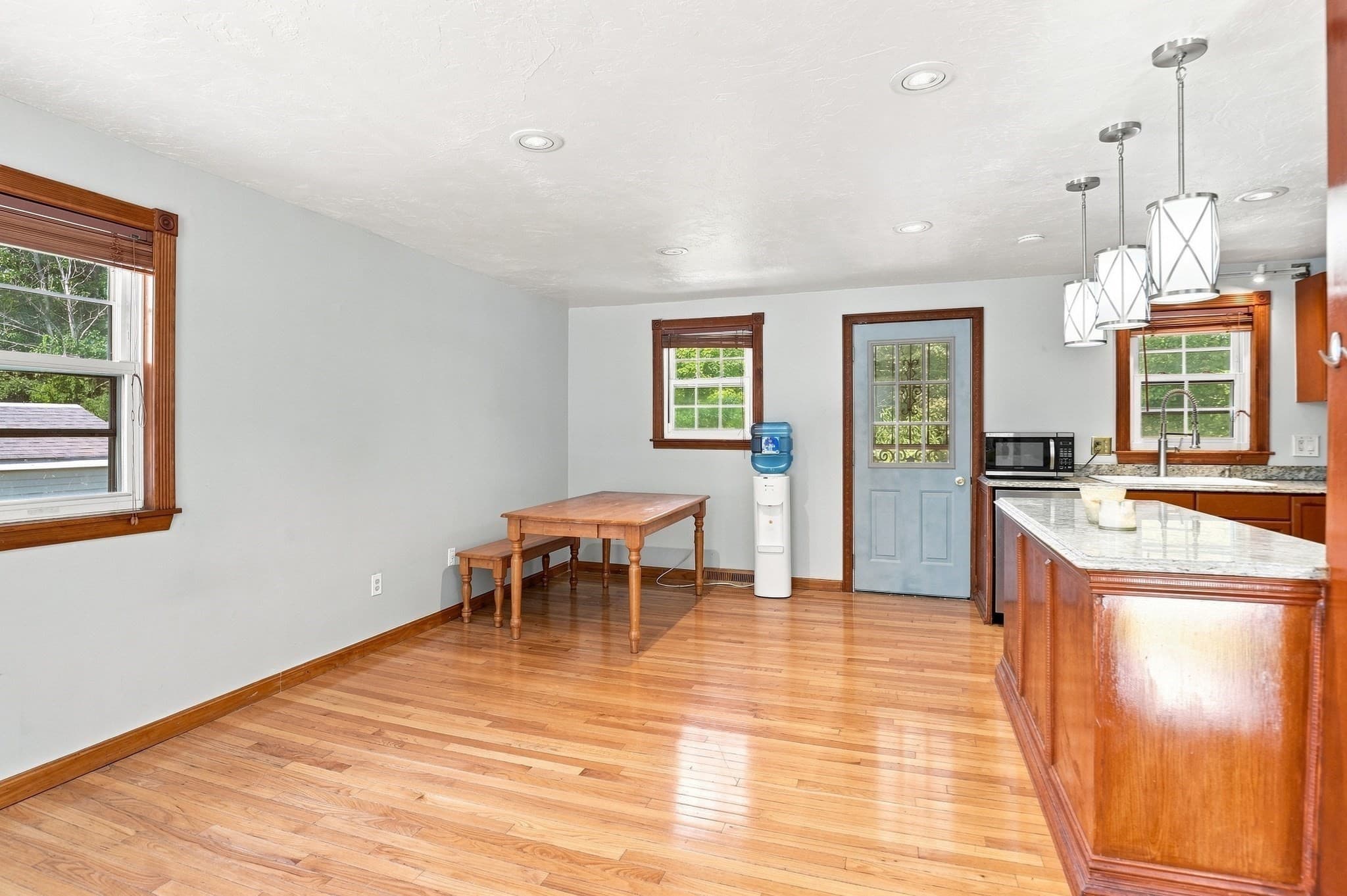 Single Family Residence at 30 Parsons Hill Dr, Worcester MA 01603, Worcester, photo 9 of 34