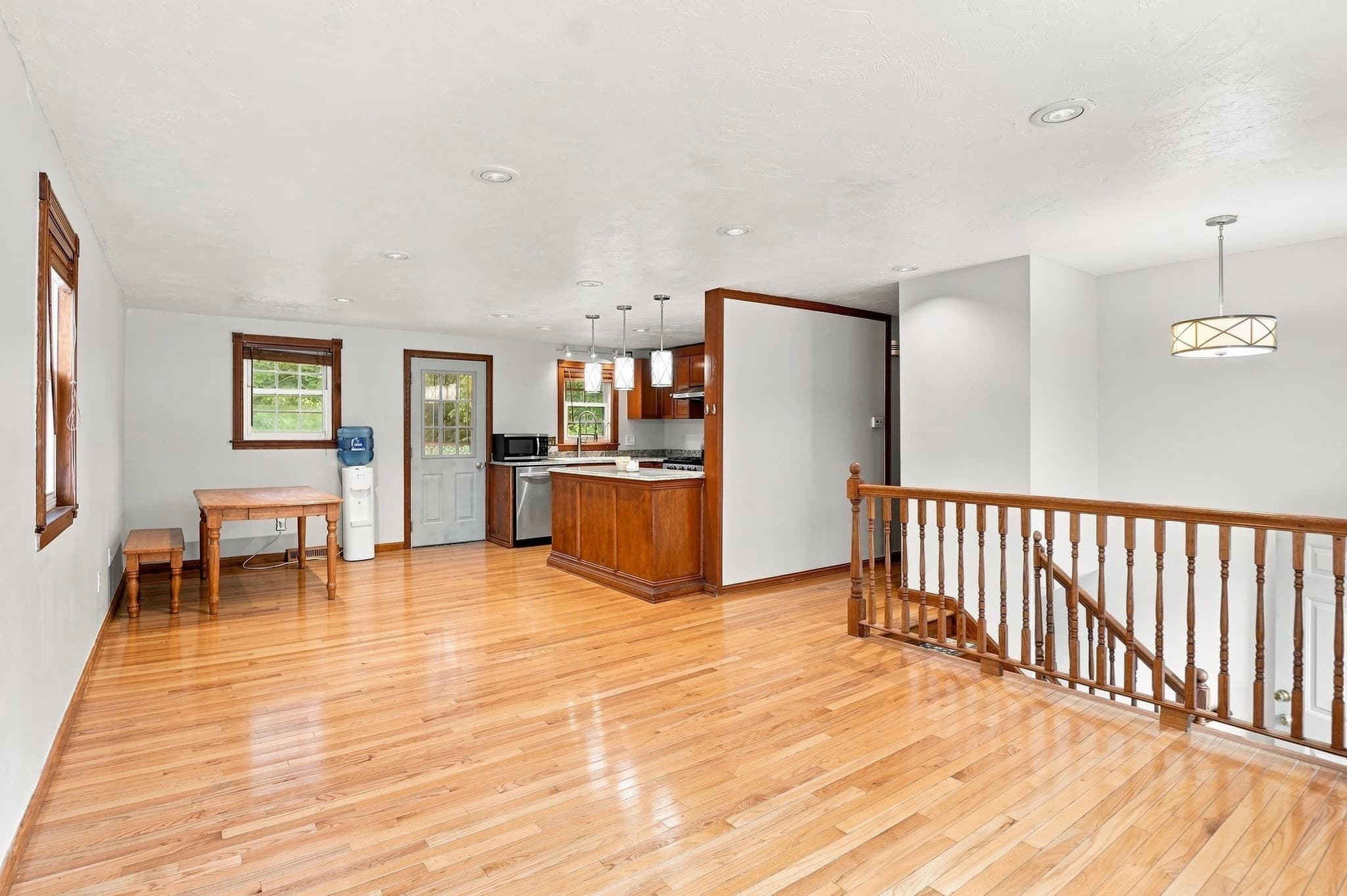 Single Family Residence at 30 Parsons Hill Dr, Worcester MA 01603, Worcester, photo 10 of 34