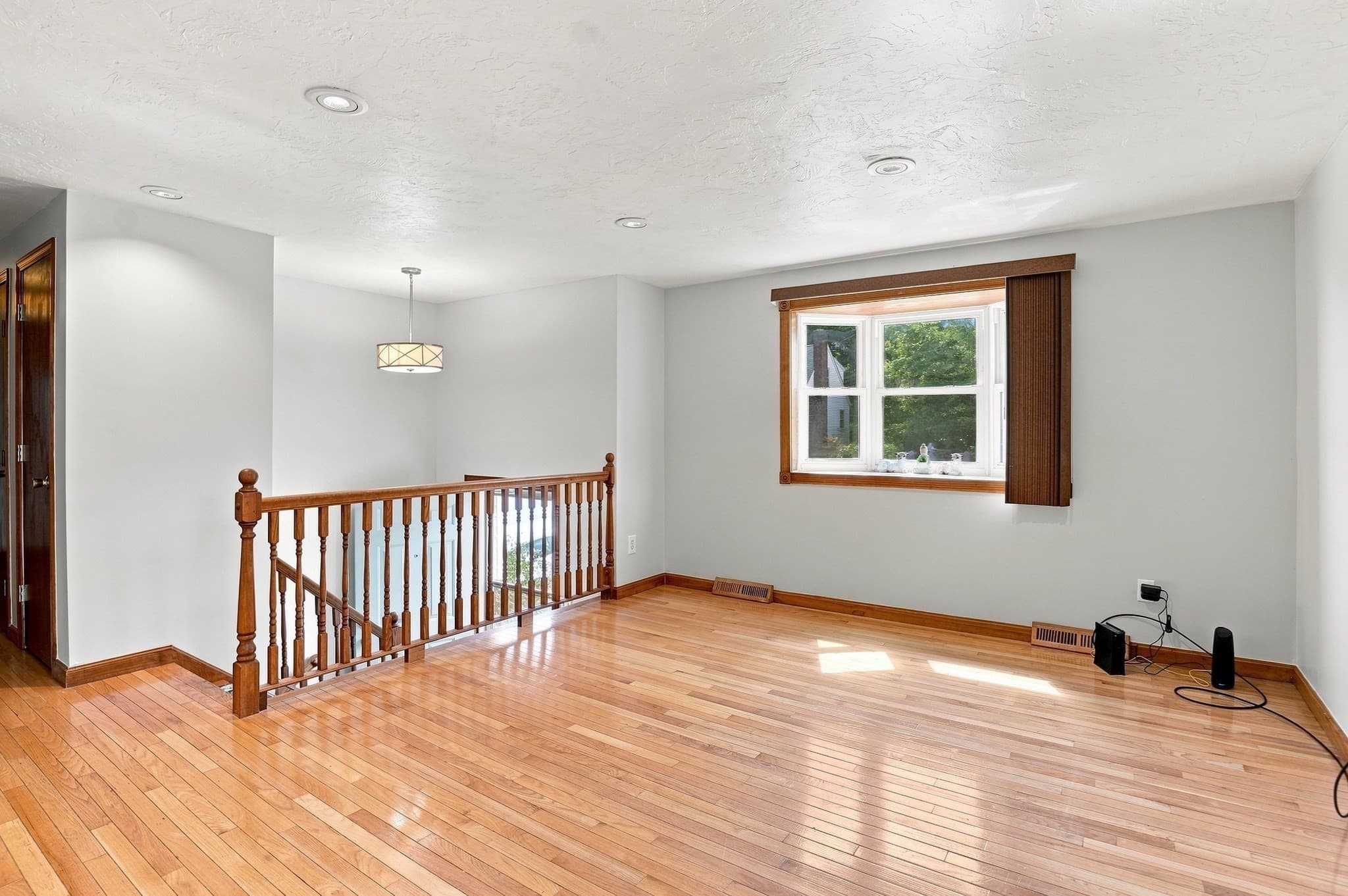Single Family Residence at 30 Parsons Hill Dr, Worcester MA 01603, Worcester, photo 11 of 34