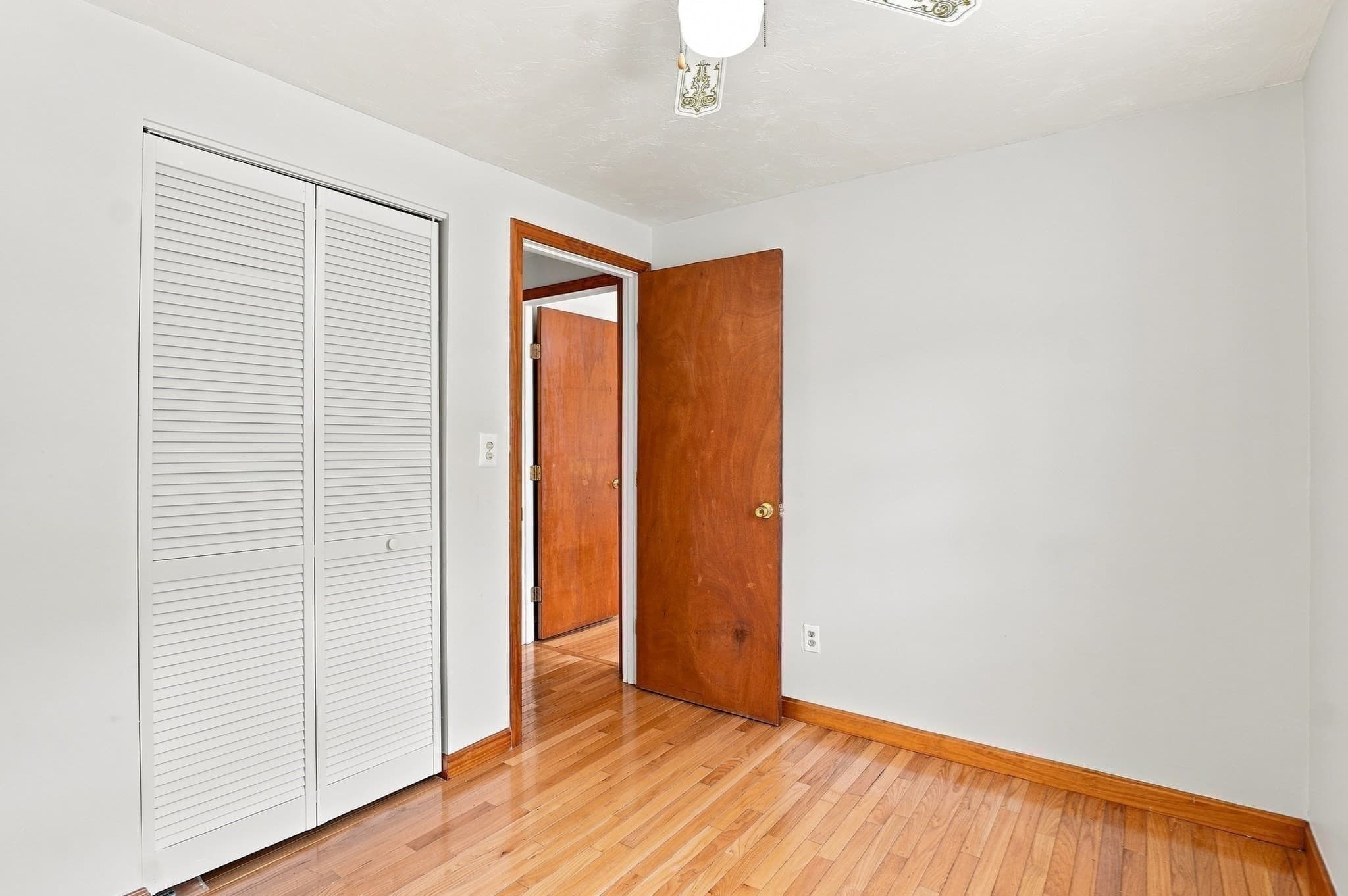 Single Family Residence at 30 Parsons Hill Dr, Worcester MA 01603, Worcester, photo 19 of 34