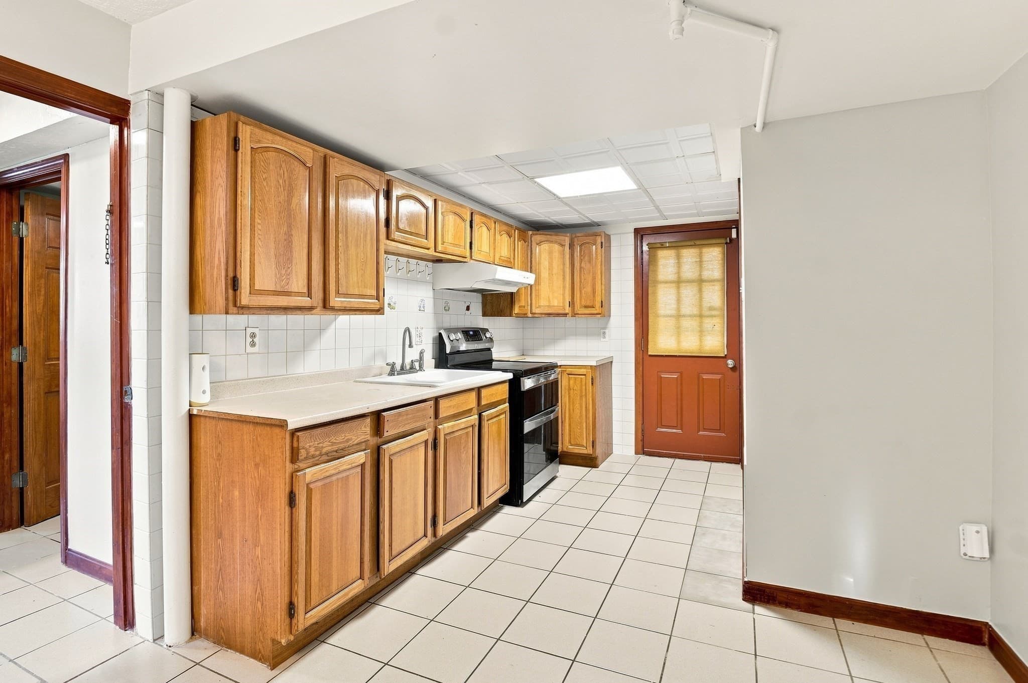 Single Family Residence at 30 Parsons Hill Dr, Worcester MA 01603, Worcester, photo 25 of 34