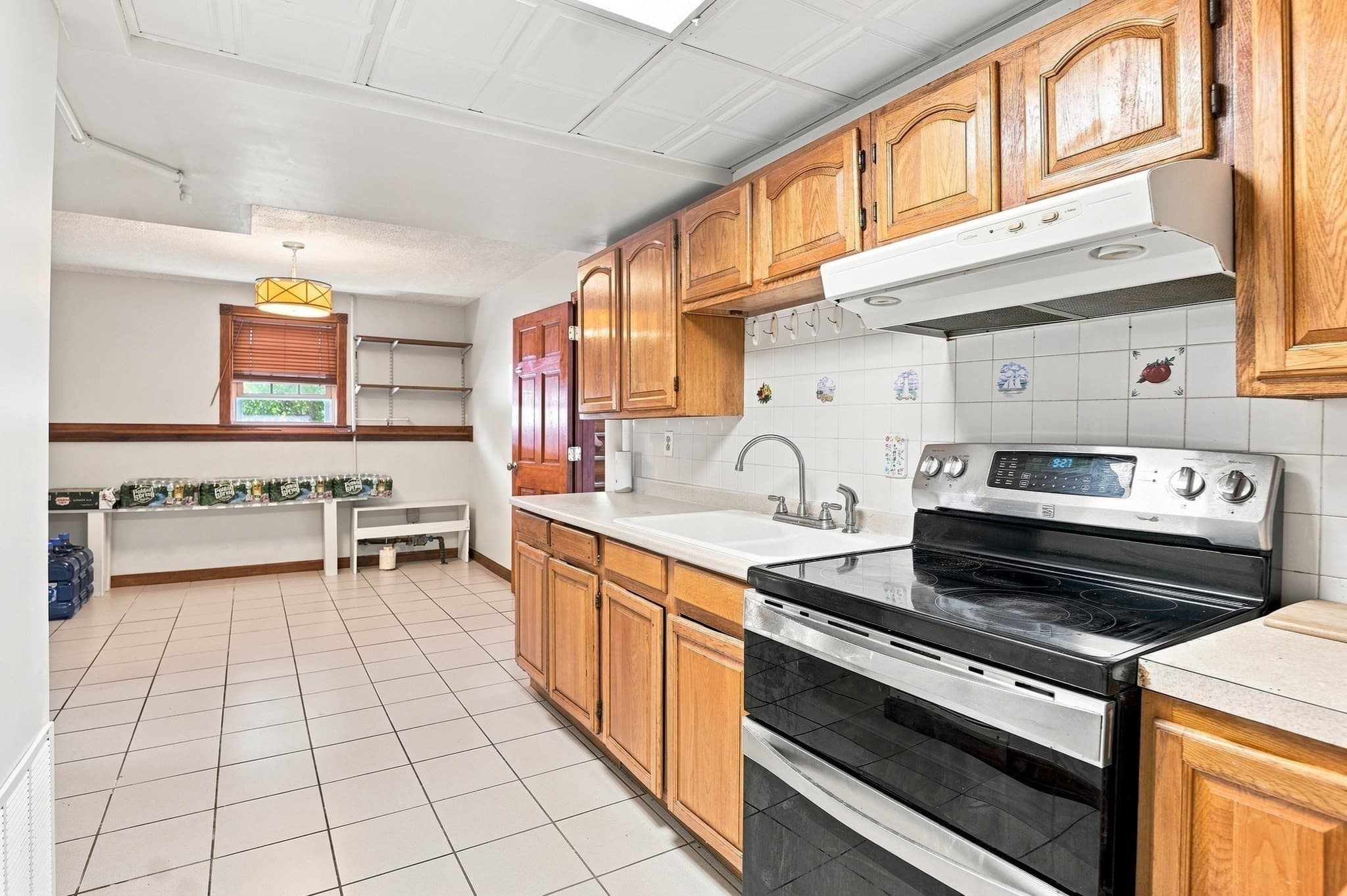 Single Family Residence at 30 Parsons Hill Dr, Worcester MA 01603, Worcester, photo 21 of 34