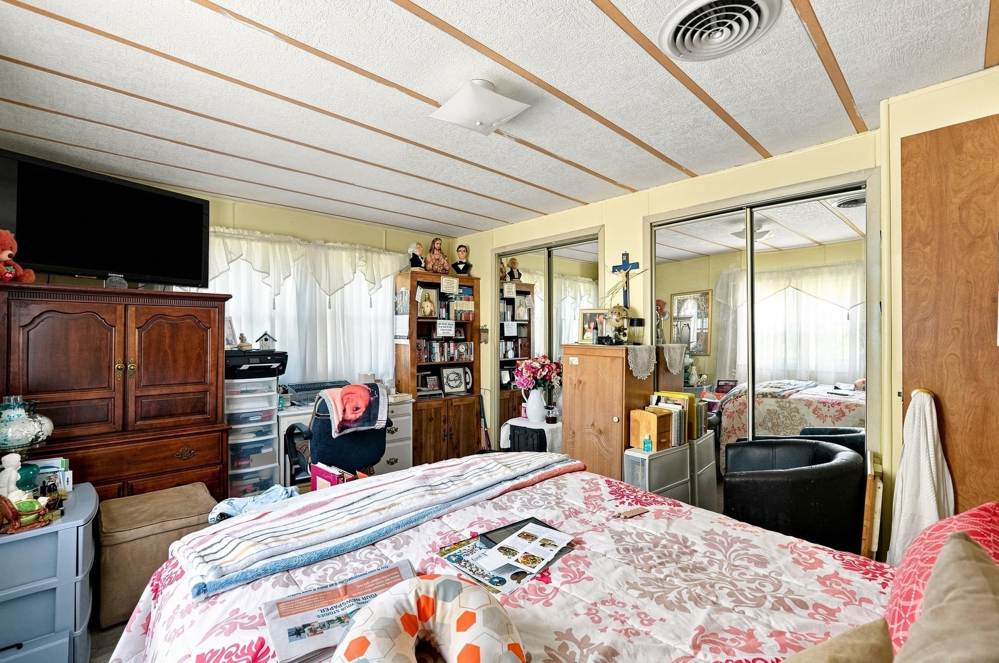 Mobile Home at 60 Longboat Dr, Wareham MA 02576, Wareham, photo 9 of 42