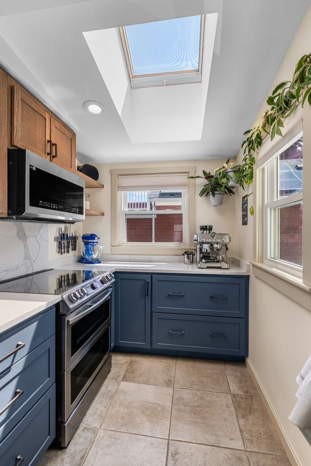 Single Family Residence at 32 Crescent Ave, Beverly MA 01915, Beverly, photo 6 of 41