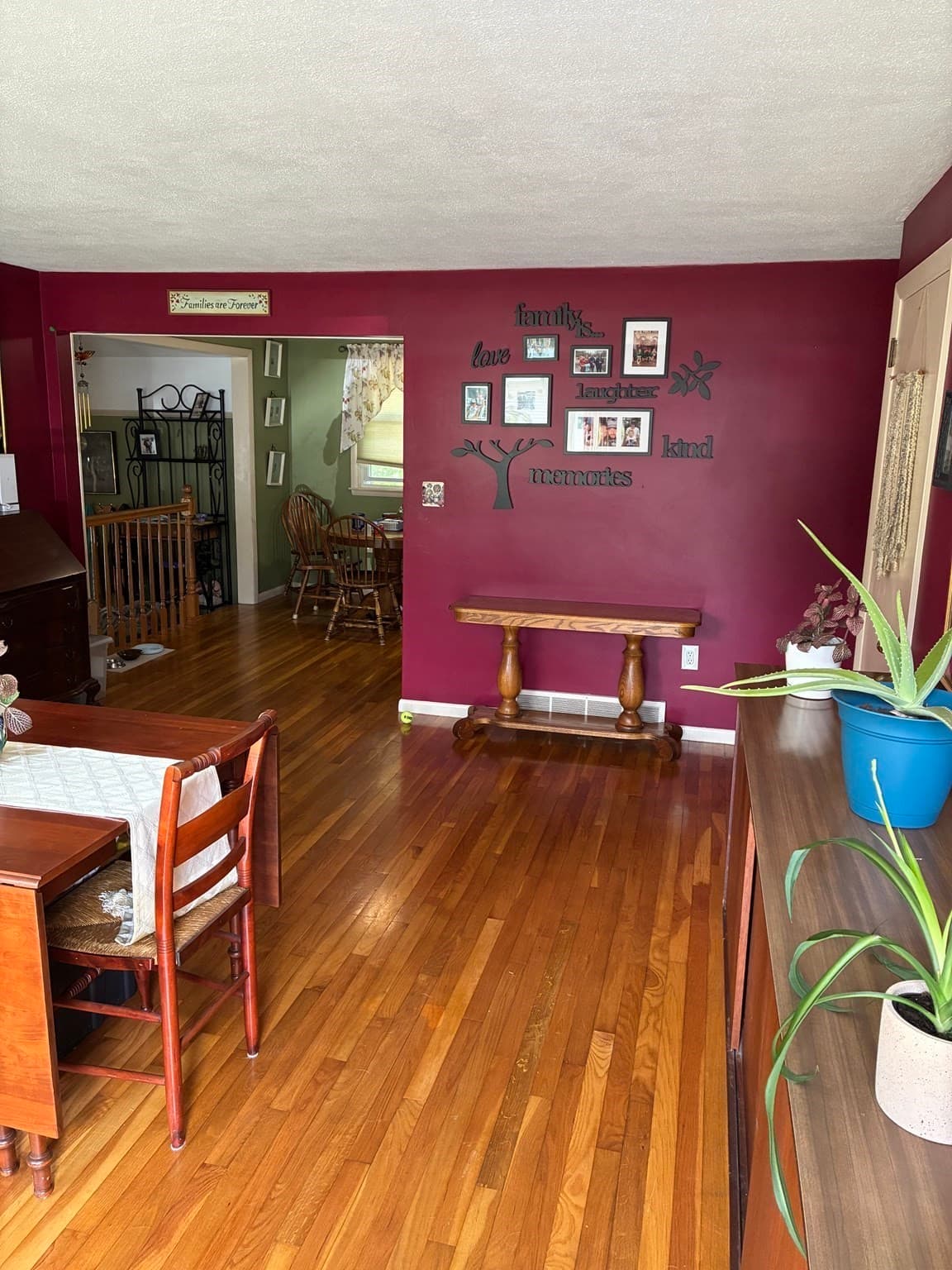 Single Family Residence at 89 Porter Rd, Marlborough MA 01752, Marlborough, photo 2 of 25