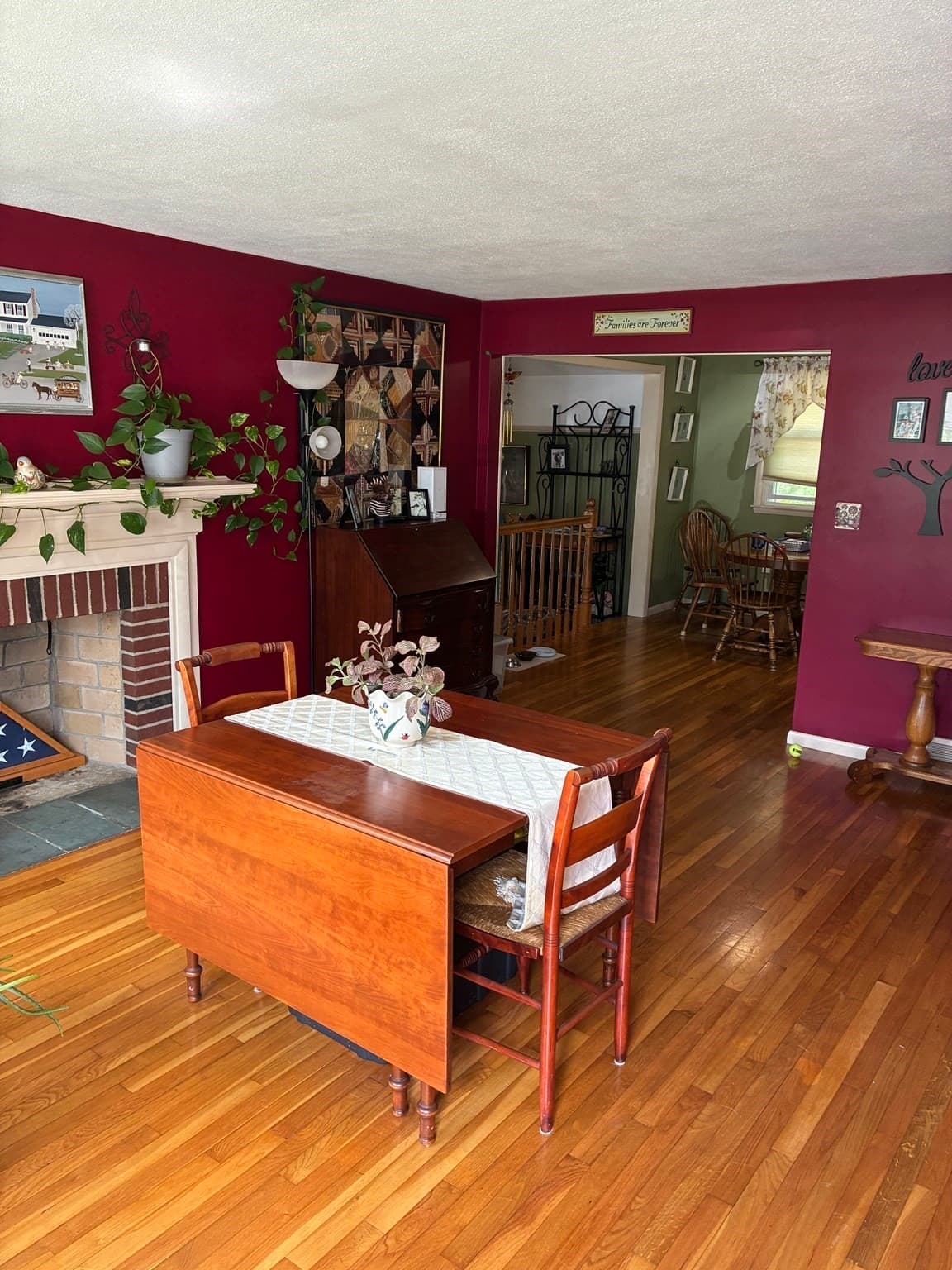 Single Family Residence at 89 Porter Rd, Marlborough MA 01752, Marlborough, photo 3 of 25