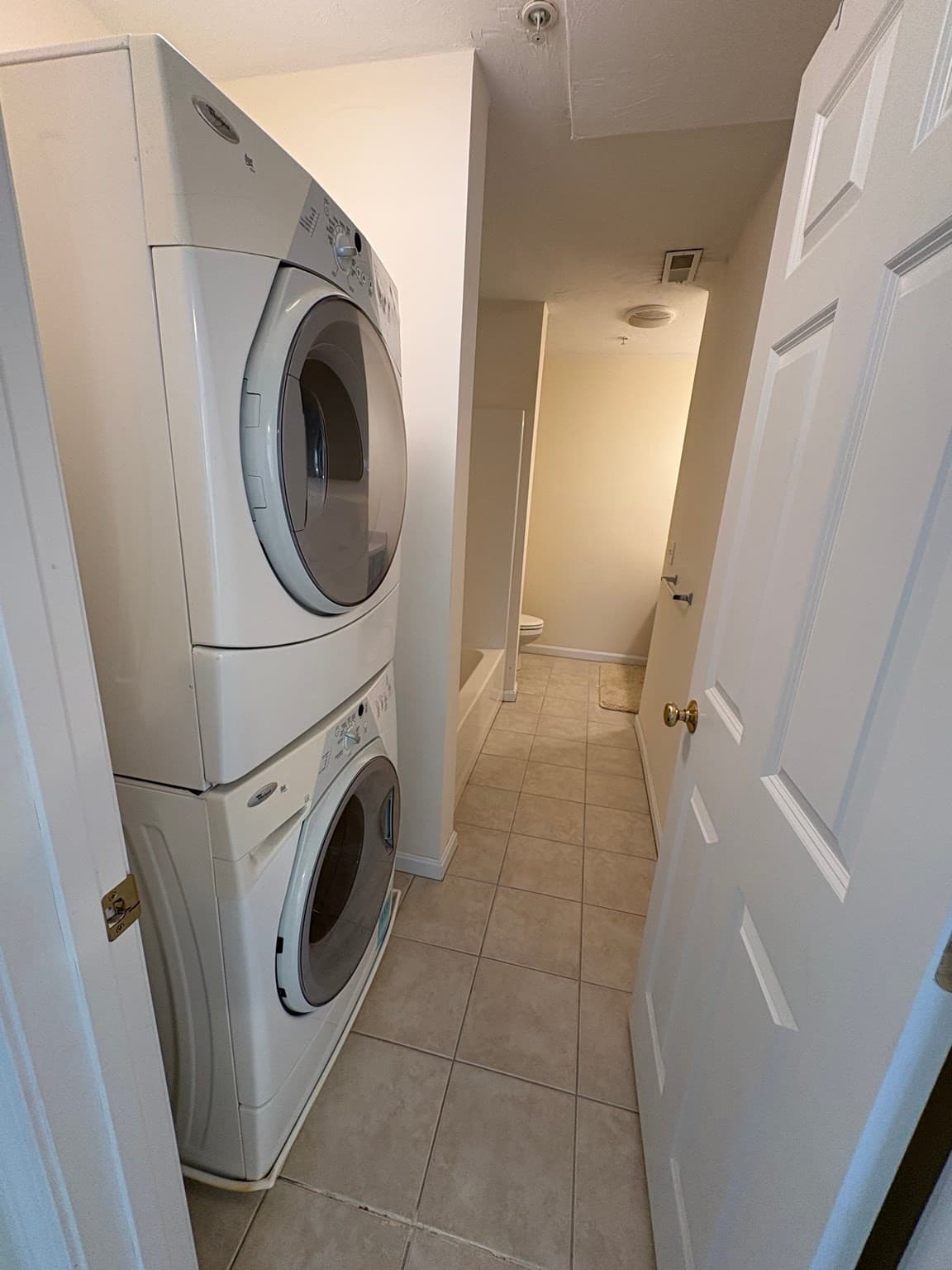Condominium at 50 Adams St # 109, Worcester MA 01604, Worcester, photo 12 of 16