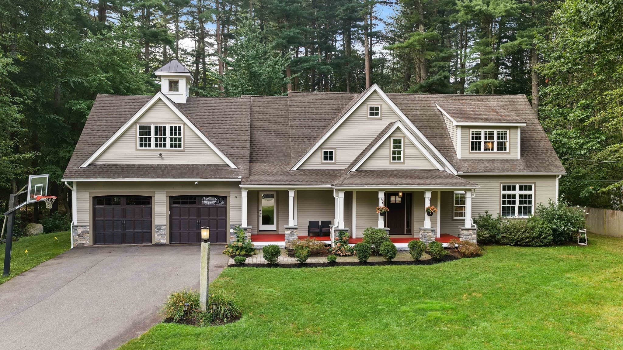 9 Old Farm Circle, Wayland MA 01778