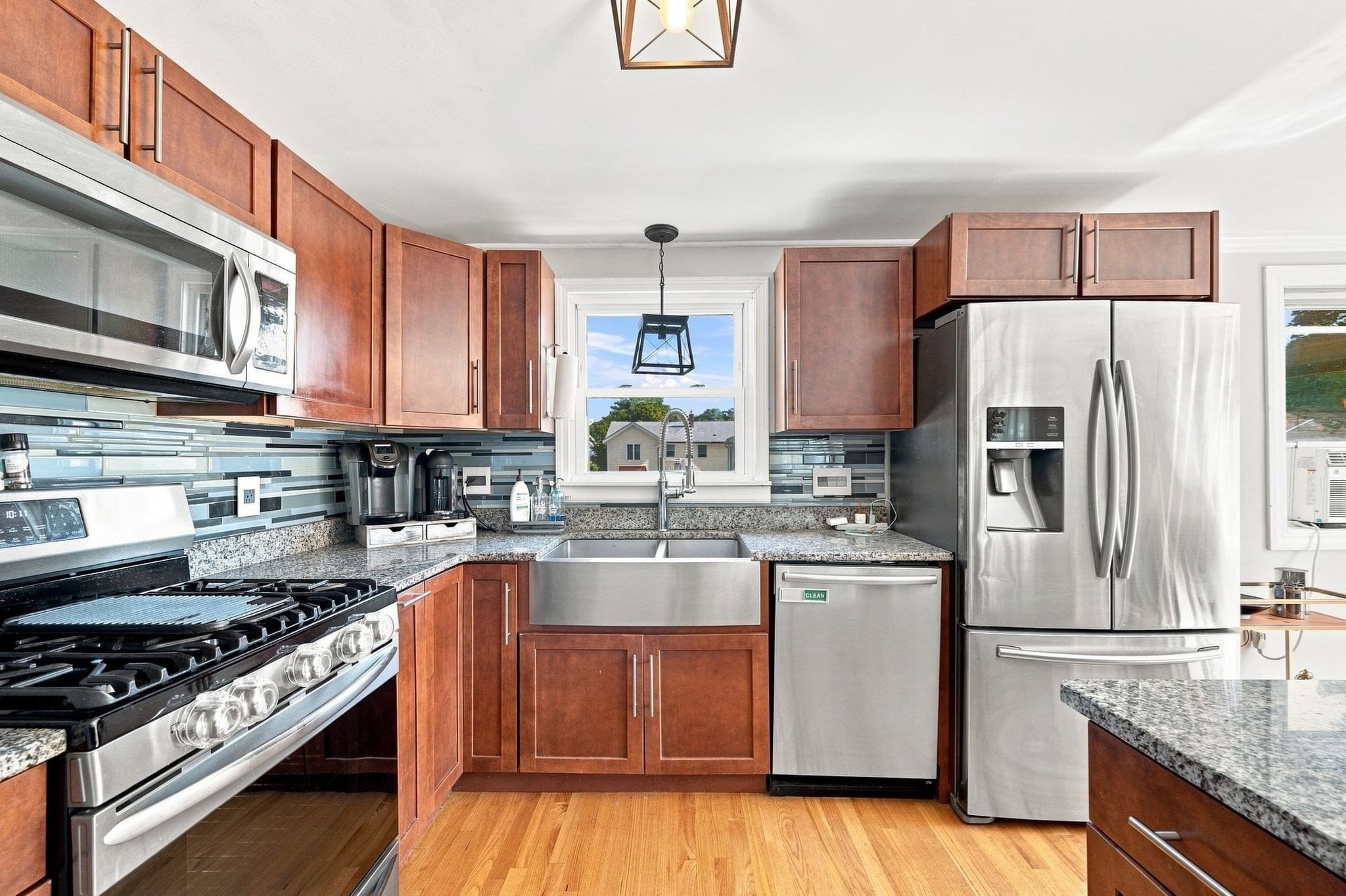Single Family Residence at 33 Buena Vista Ave, Salem MA 01970, Salem, photo 10 of 36