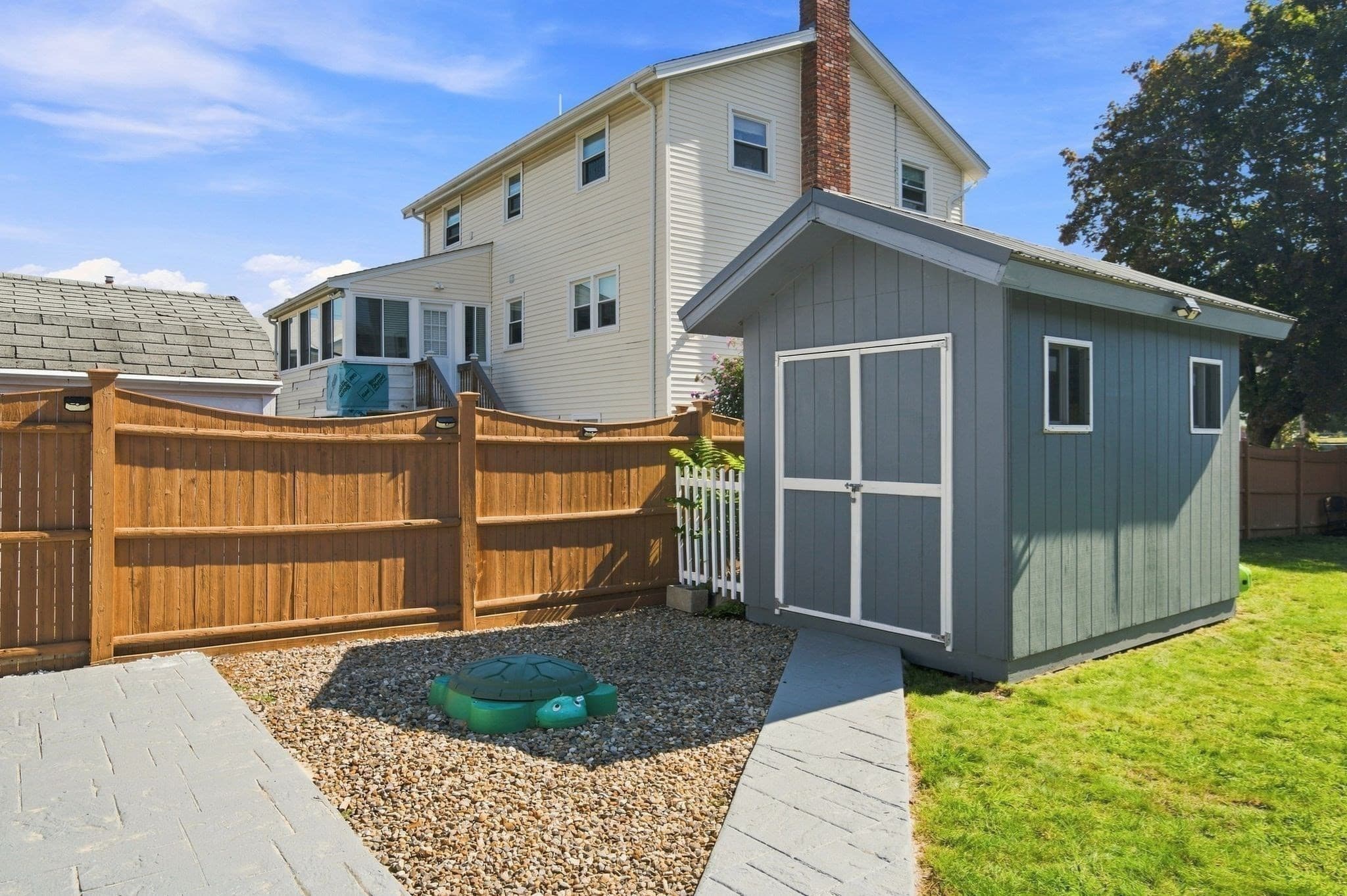 Single Family Residence at 33 Buena Vista Ave, Salem MA 01970, Salem, photo 29 of 36