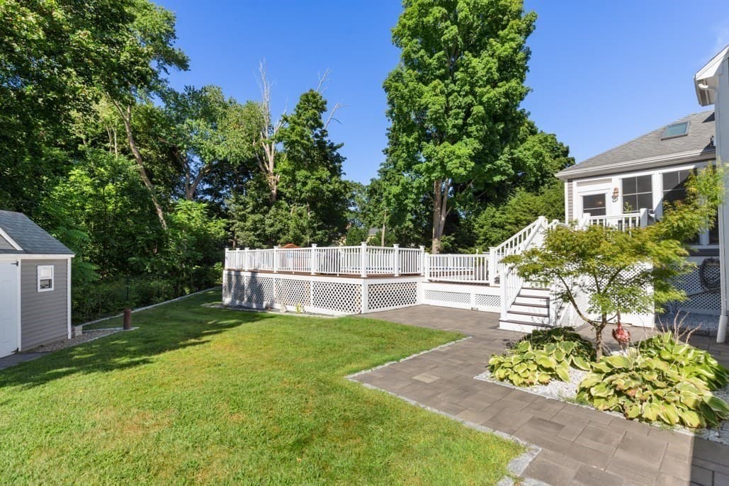 Single Family Residence at 5 Green Meadow Dr, Lynnfield MA 01940, Lynnfield, photo 39 of 42