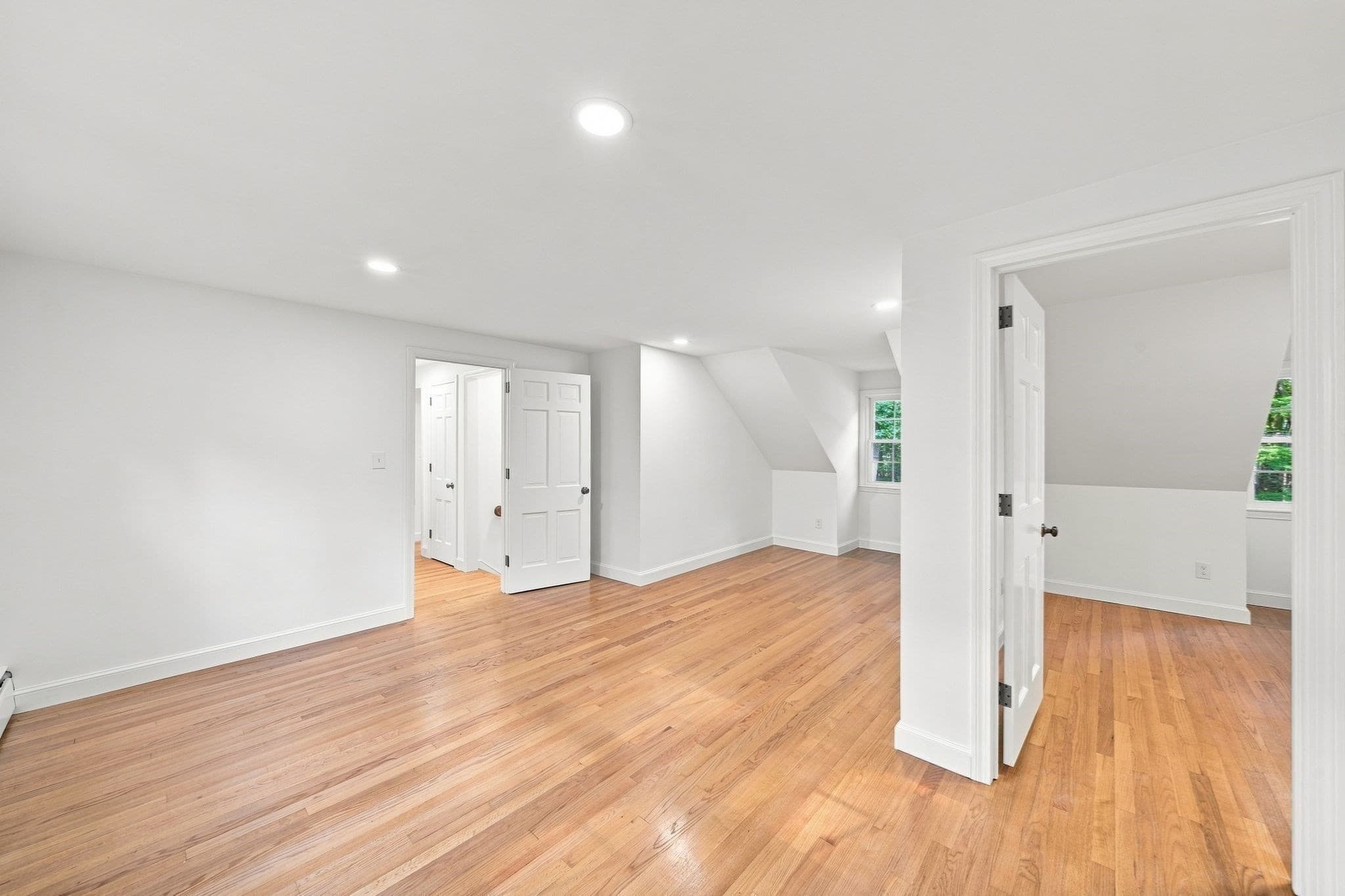 Single Family Residence at 23 Bradford Street, North Andover MA 01845, North Andover, photo 23 of 36