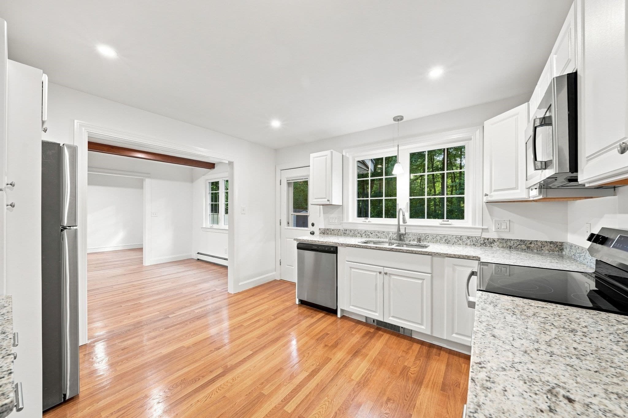 Single Family Residence at 23 Bradford Street, North Andover MA 01845, North Andover, photo 10 of 36