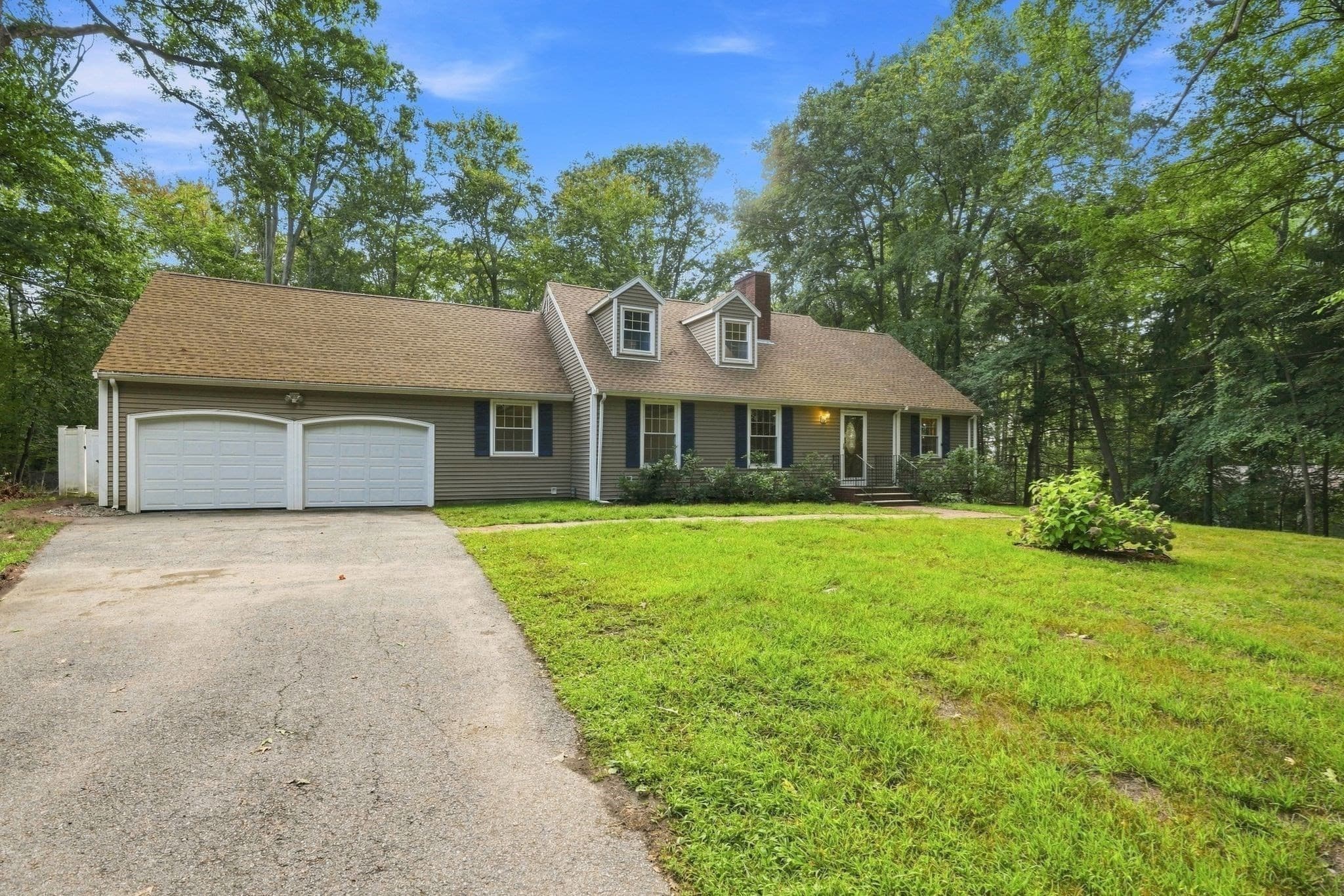 Single Family Residence at 23 Bradford Street, North Andover MA 01845, North Andover, photo 33 of 36