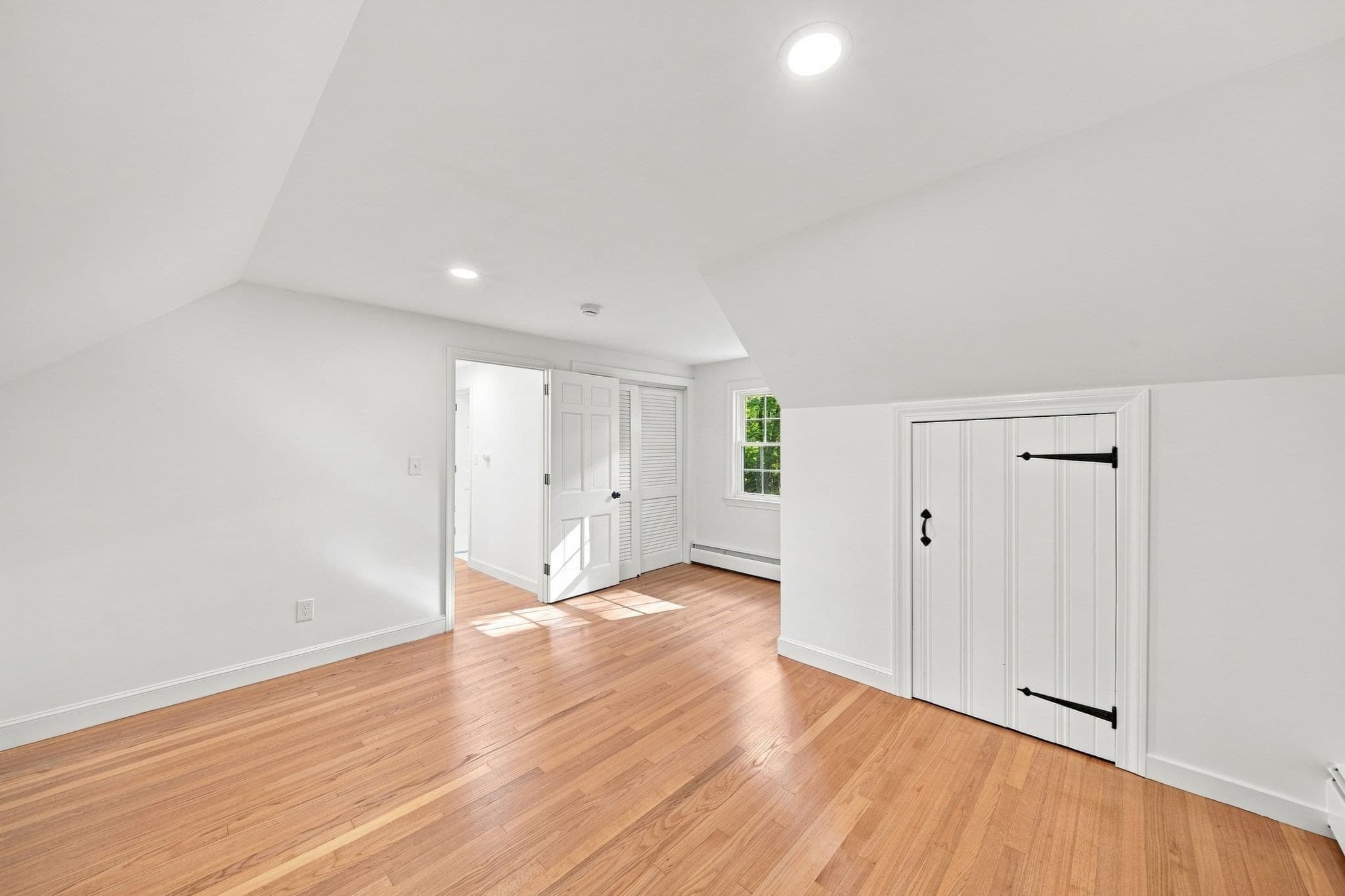 Single Family Residence at 23 Bradford Street, North Andover MA 01845, North Andover, photo 25 of 36