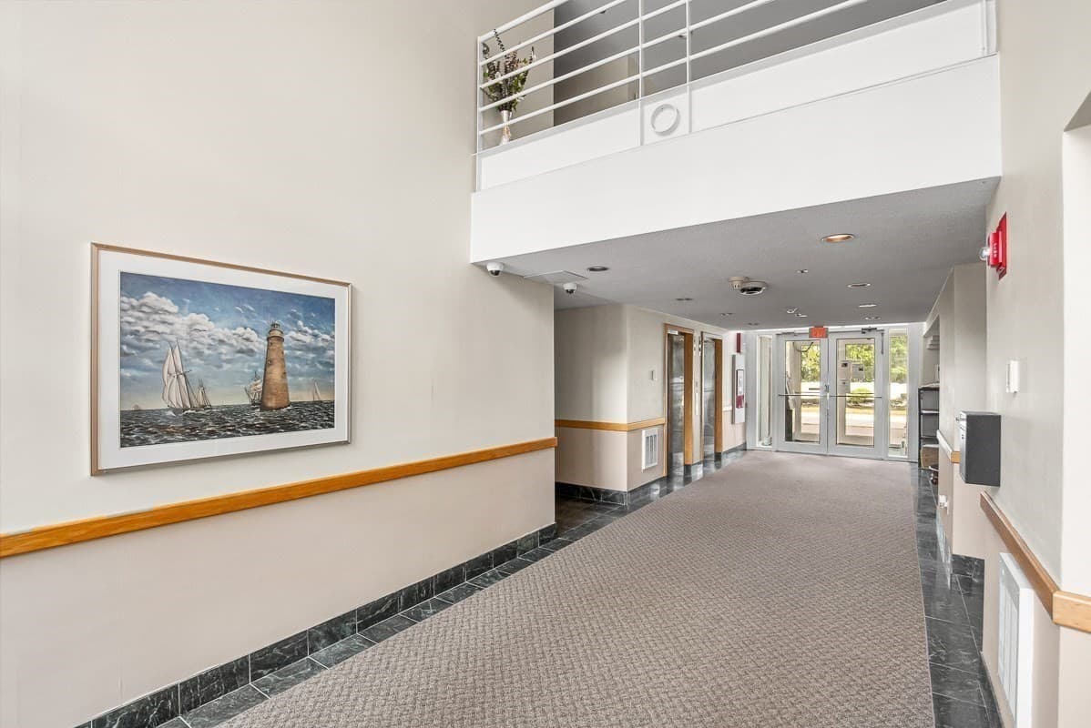 Condominium at 160 Burkhall St # 604, Weymouth MA 02190, Weymouth, photo 6 of 38