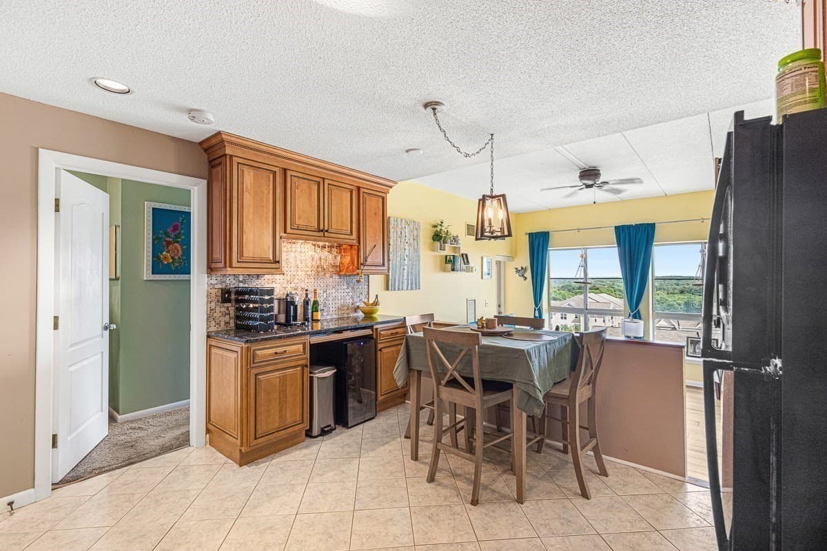 Condominium at 160 Burkhall St # 604, Weymouth MA 02190, Weymouth, photo 13 of 38