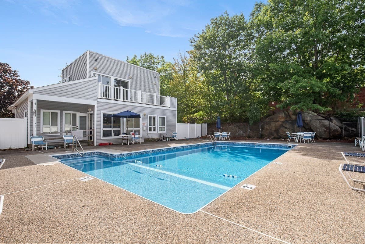 Condominium at 160 Burkhall St # 604, Weymouth MA 02190, Weymouth, photo 32 of 38
