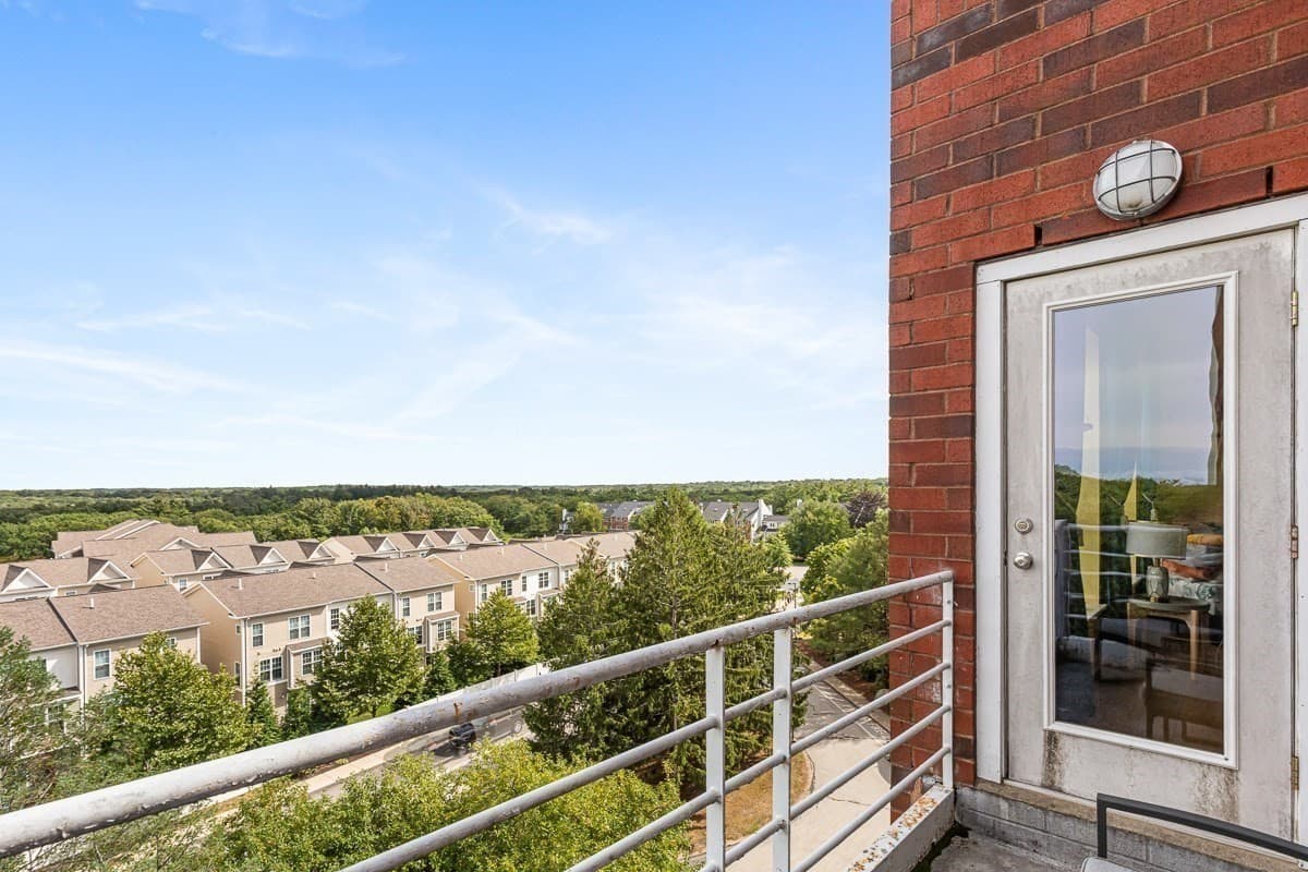 Condominium at 160 Burkhall St # 604, Weymouth MA 02190, Weymouth, photo 18 of 38