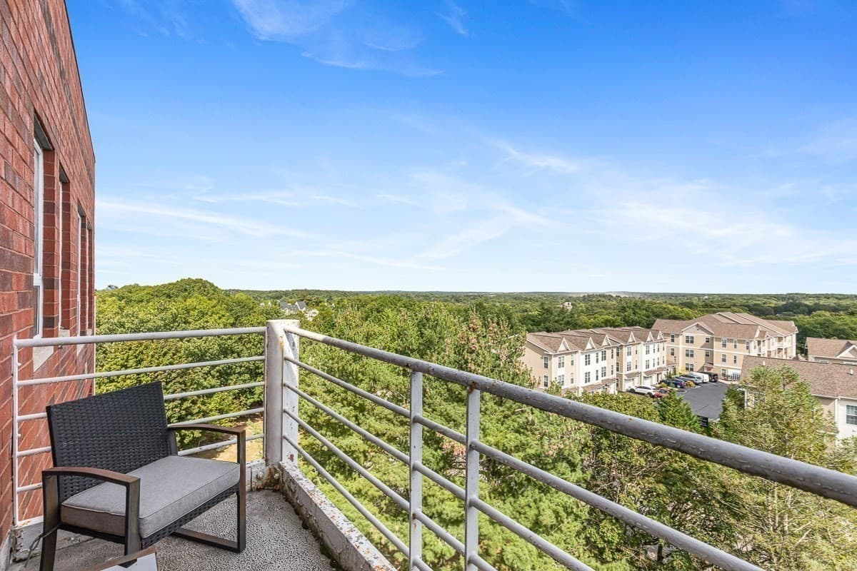 Condominium at 160 Burkhall St # 604, Weymouth MA 02190, Weymouth, photo 19 of 38