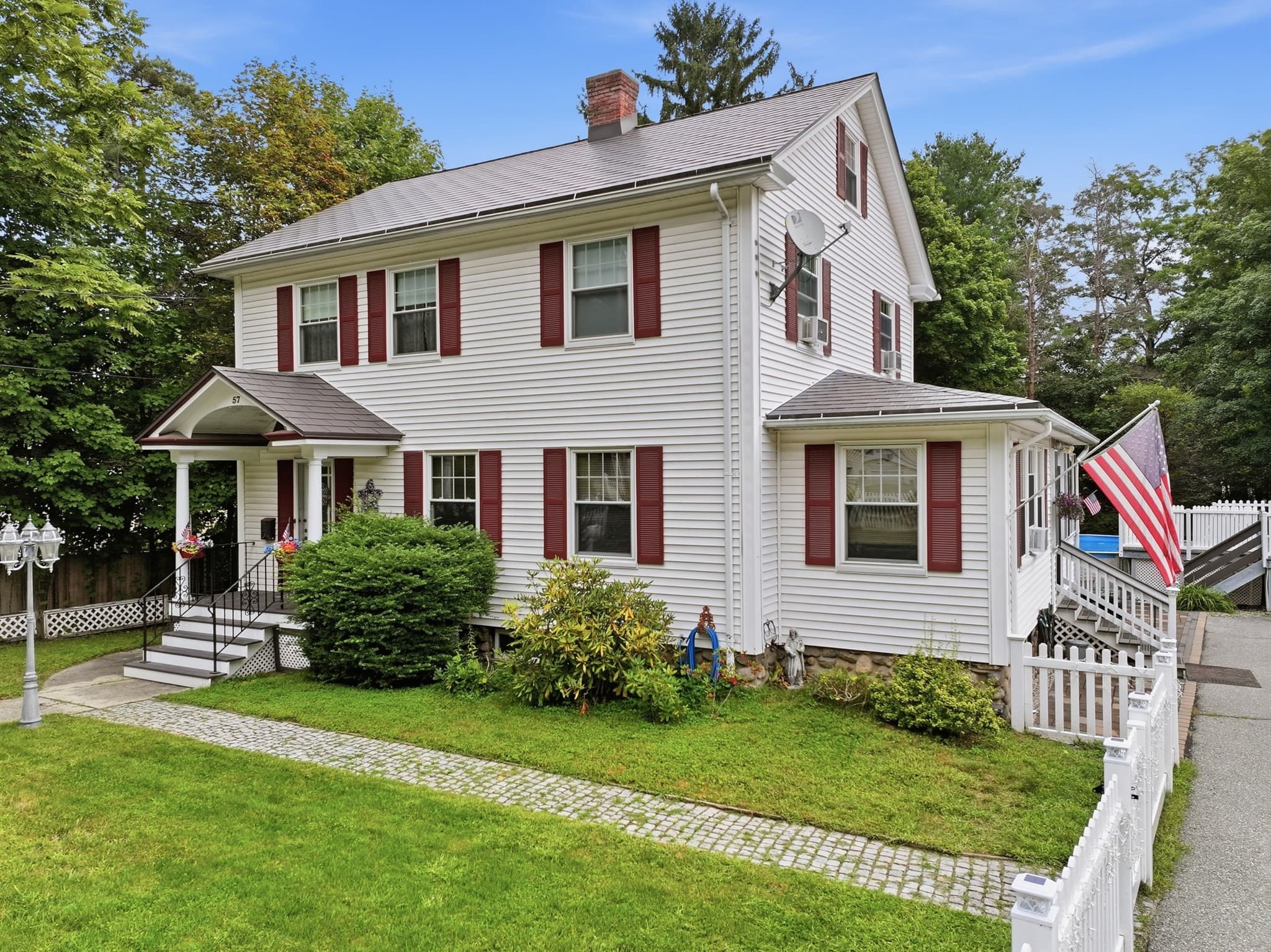 57 Prospect St, West Boylston MA 01583