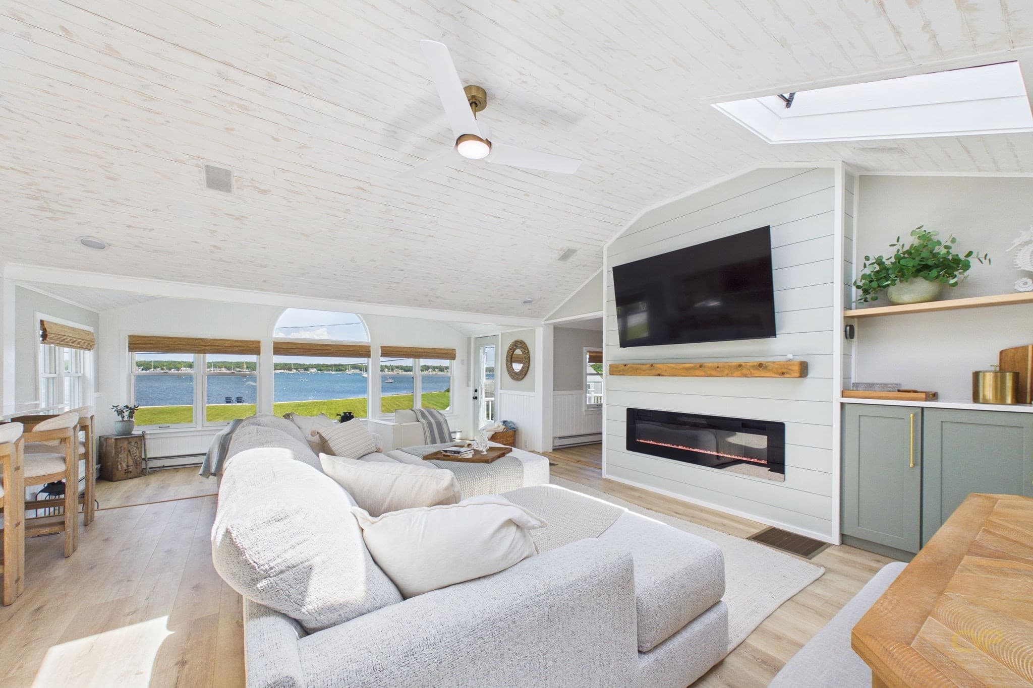 Single Family Residence at 16 Shoreview Ave, Mattapoisett MA 02739, Mattapoisett, photo 7 of 42