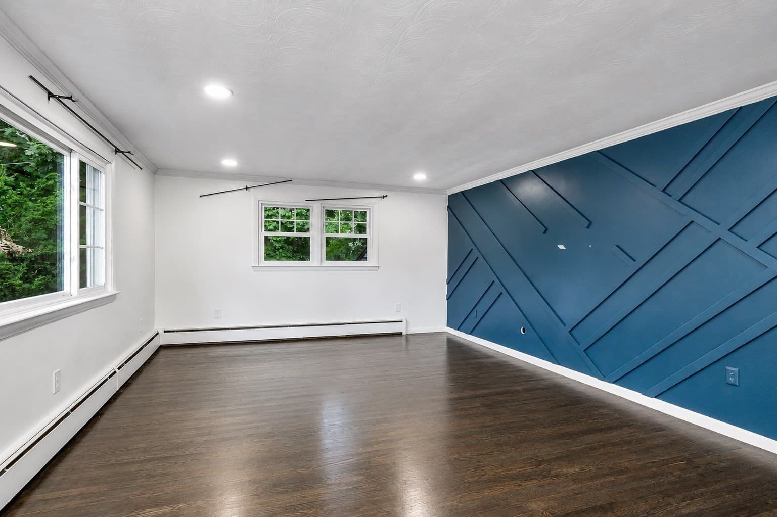 Single Family Residence at 113 Halley Rd, Lowell MA 01854, Lowell, photo 5 of 34