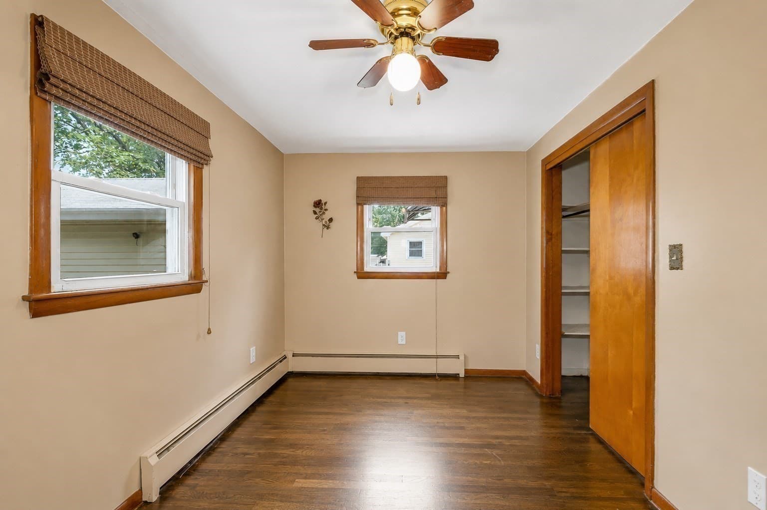 Single Family Residence at 113 Halley Rd, Lowell MA 01854, Lowell, photo 15 of 34