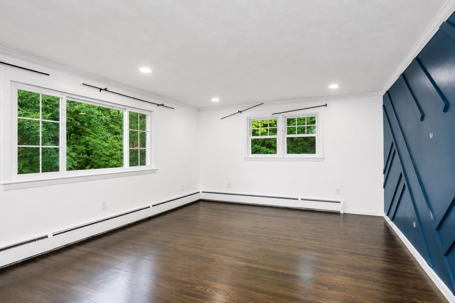 Single Family Residence at 113 Halley Rd, Lowell MA 01854, Lowell, photo 4 of 34