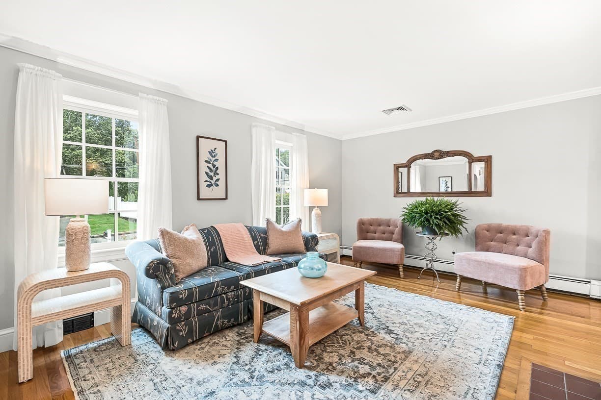 Single Family Residence at 4 Churchill Road, Winchester MA 01890, Winchester, photo 16 of 42