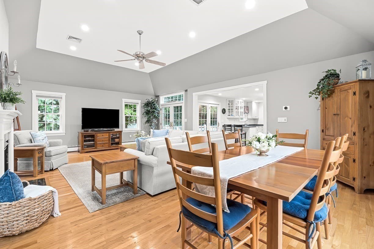 Single Family Residence at 4 Churchill Road, Winchester MA 01890, Winchester, photo 11 of 42