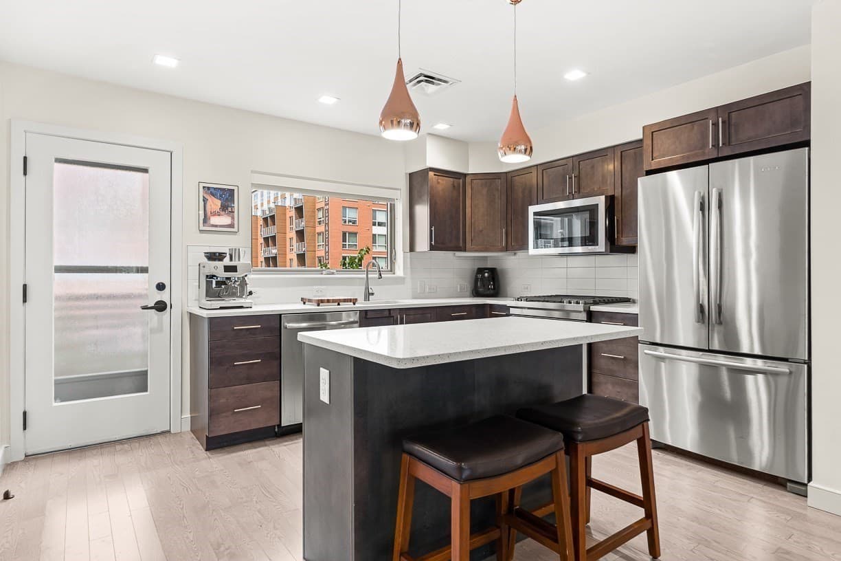 104 Liverpool St # 104, Boston MA 02128