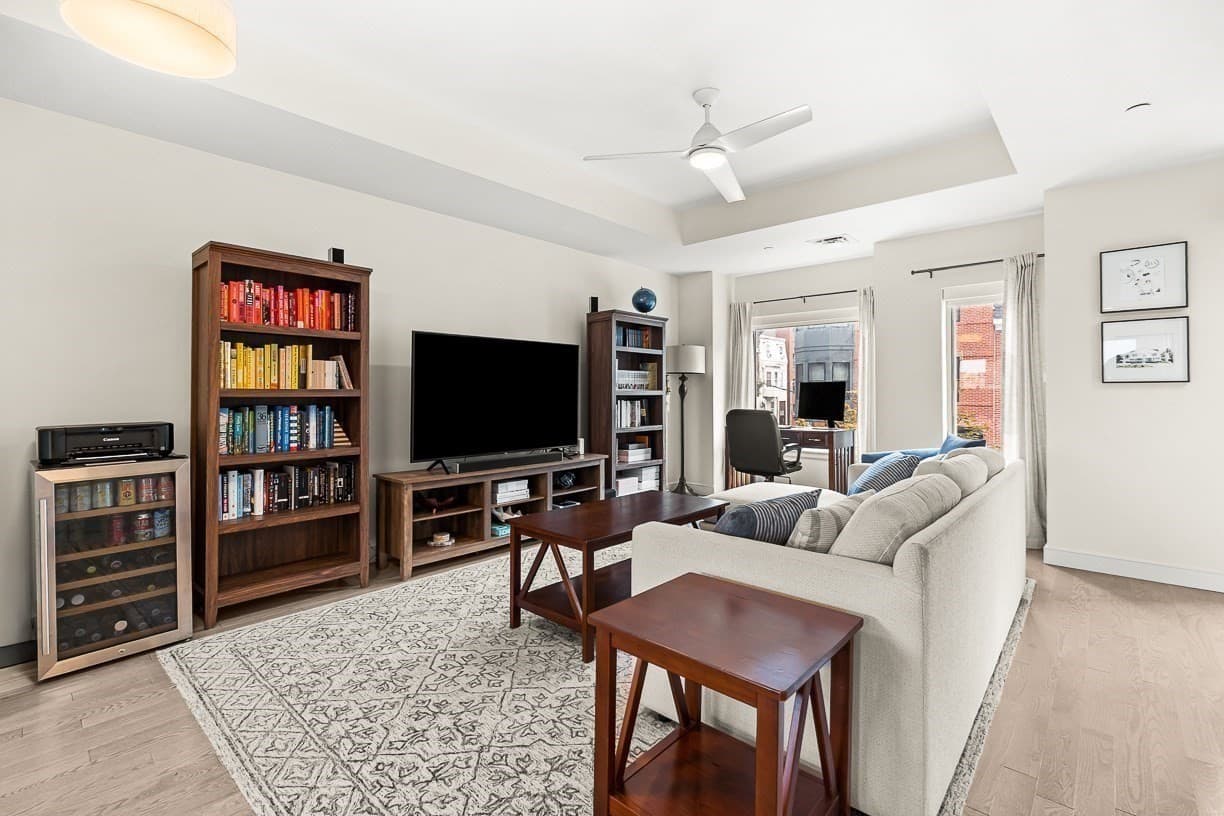 Condominium at 104 Liverpool St # 104, Boston MA 02128, Boston, photo 20 of 38