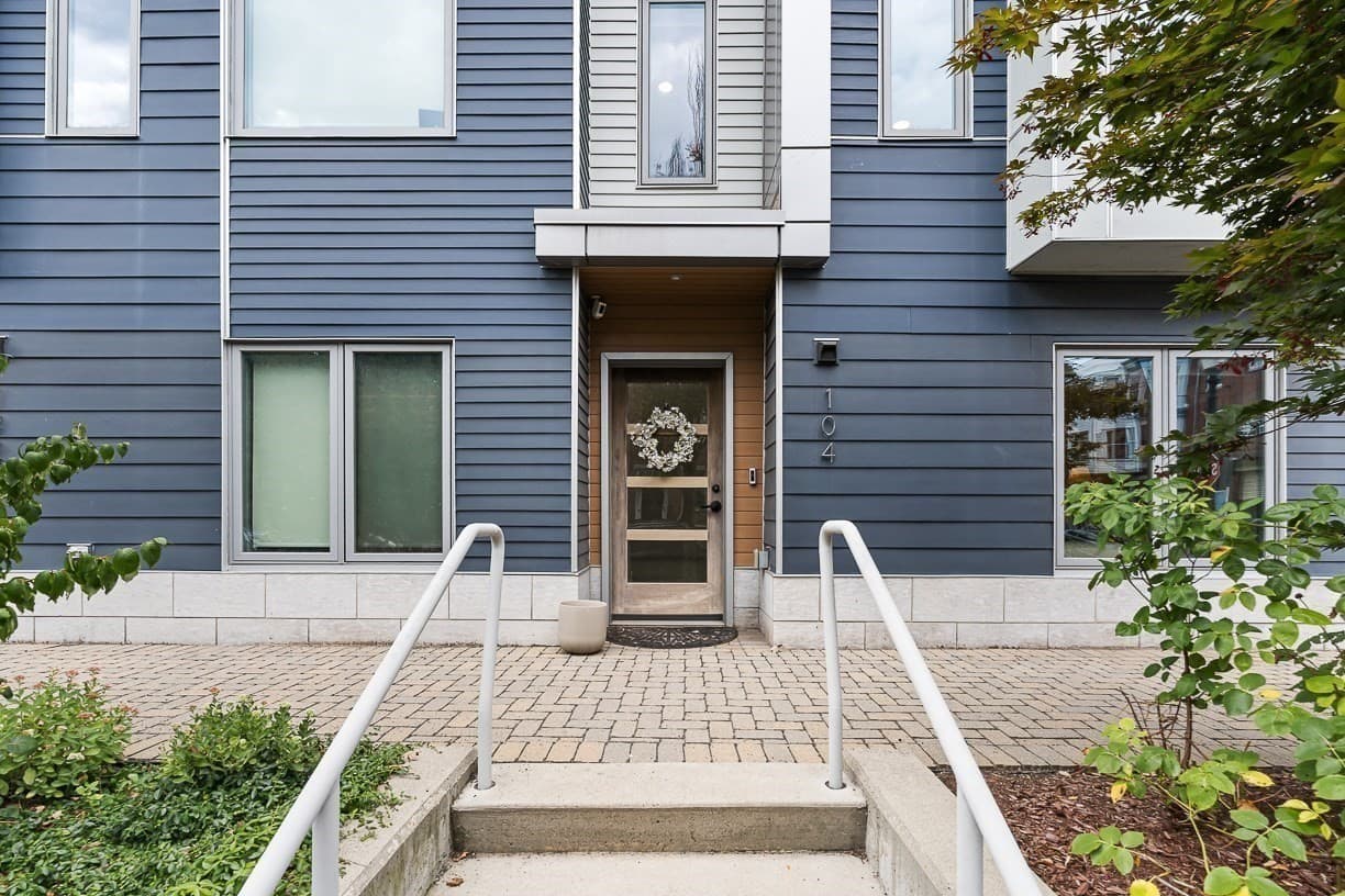 Condominium at 104 Liverpool St # 104, Boston MA 02128, Boston, photo 4 of 38