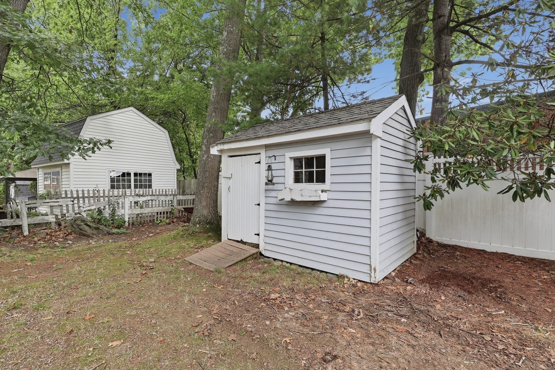 Single Family Residence at 37 Highland Avenue, Leominster MA 01453, photo 17 of 27