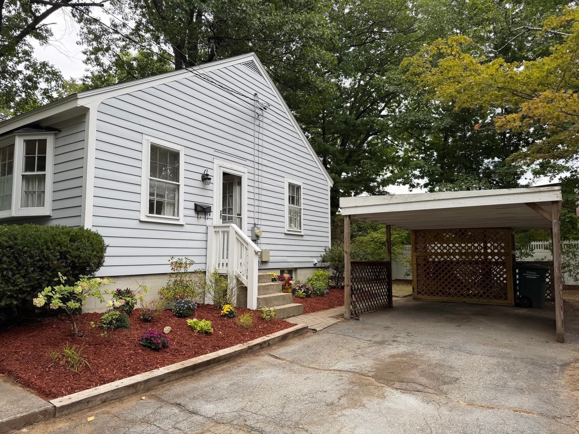 Single Family Residence at 37 Highland Avenue, Leominster MA 01453, photo 20 of 27