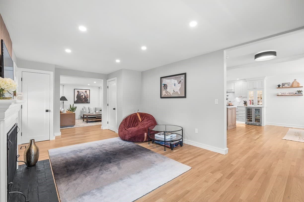 Single Family Residence at 57 Glendale Ave, Melrose MA 02176, Melrose, photo 17 of 42