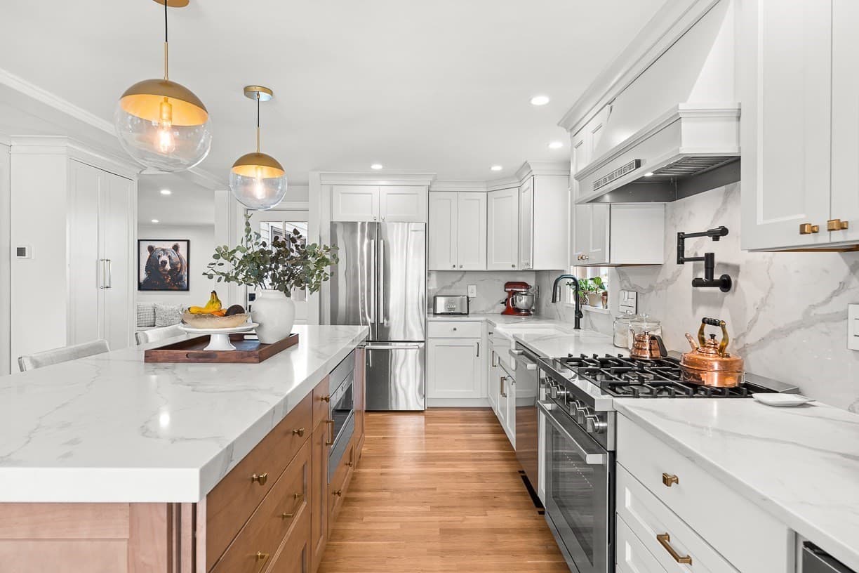 Single Family Residence at 57 Glendale Ave, Melrose MA 02176, Melrose, photo 11 of 42